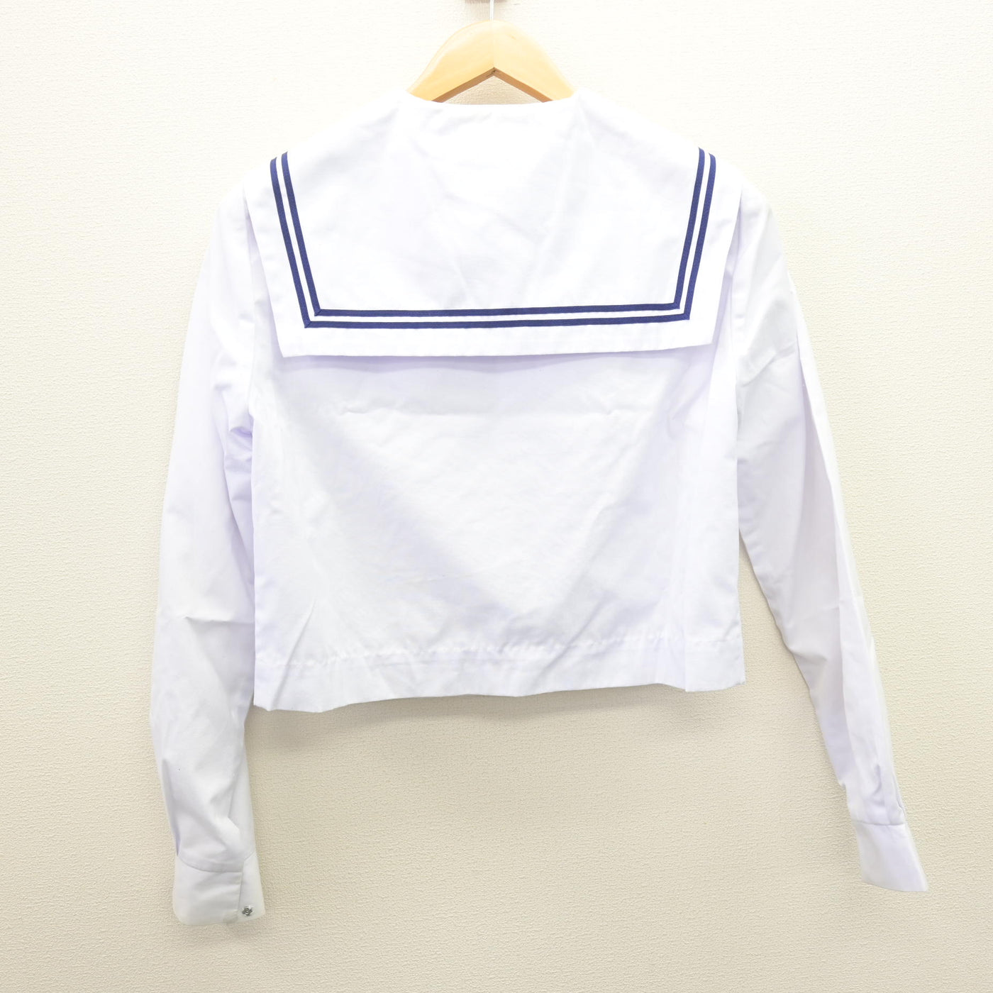 【中古】和歌山県 貴志中学校 女子制服 2点 (セーラー服・スカート) sf120873