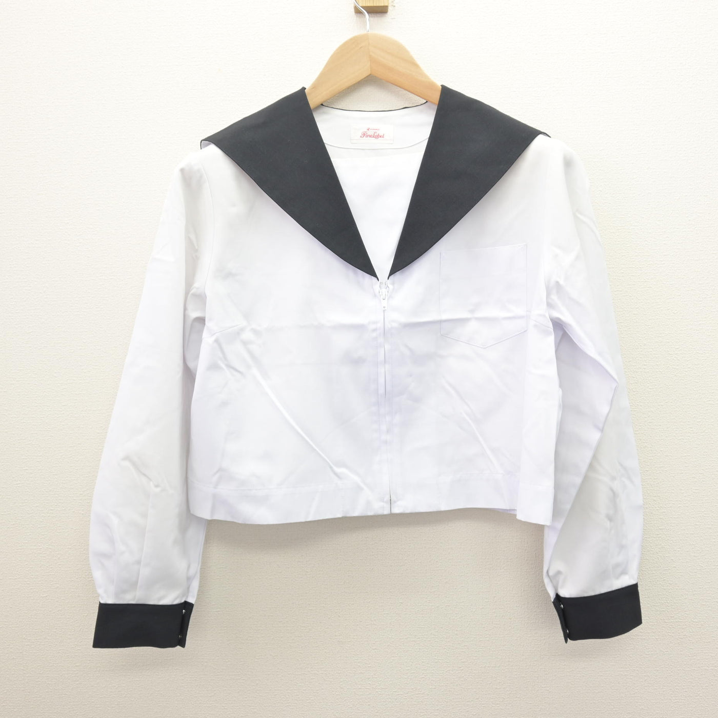 【中古】静岡県 大仁中学校 女子制服 2点 (セーラー服・スカート) sf120882