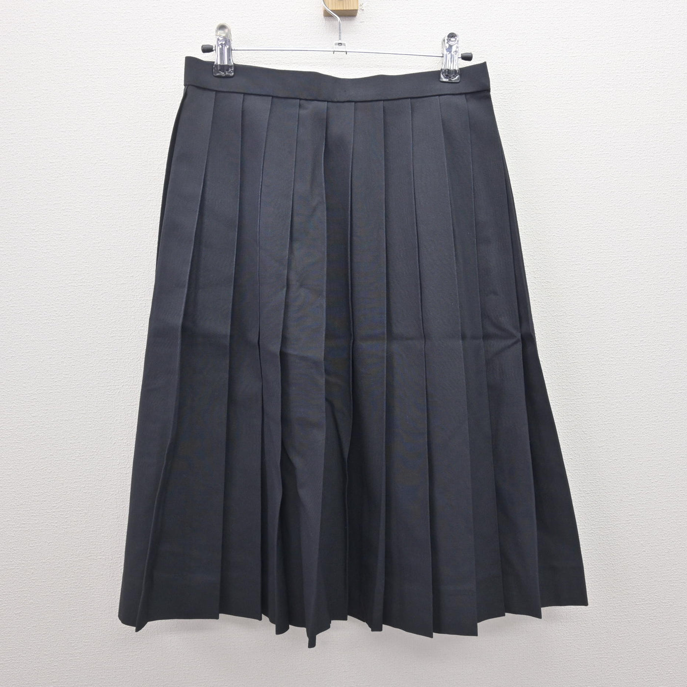 【中古】静岡県 大仁中学校 女子制服 2点 (セーラー服・スカート) sf120882