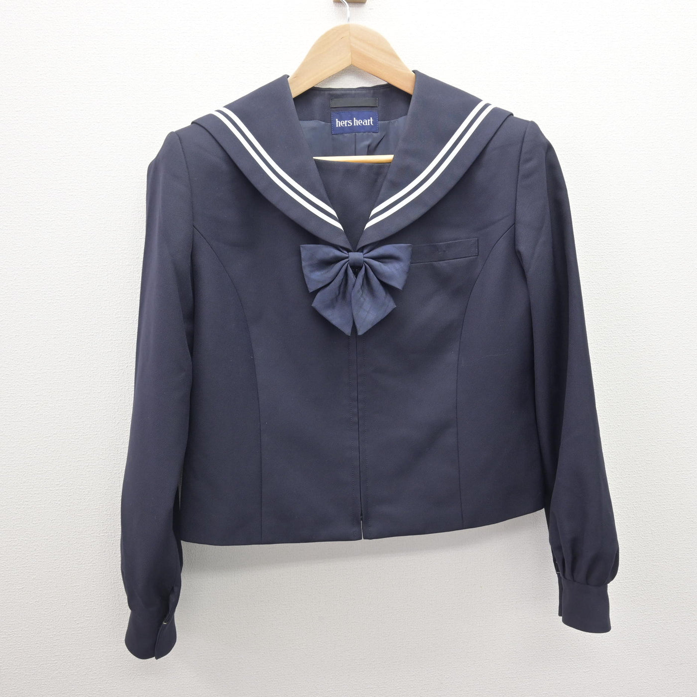【中古】北海道 旭川北高等学校 女子制服 3点 (セーラー服・スカート) sf120883