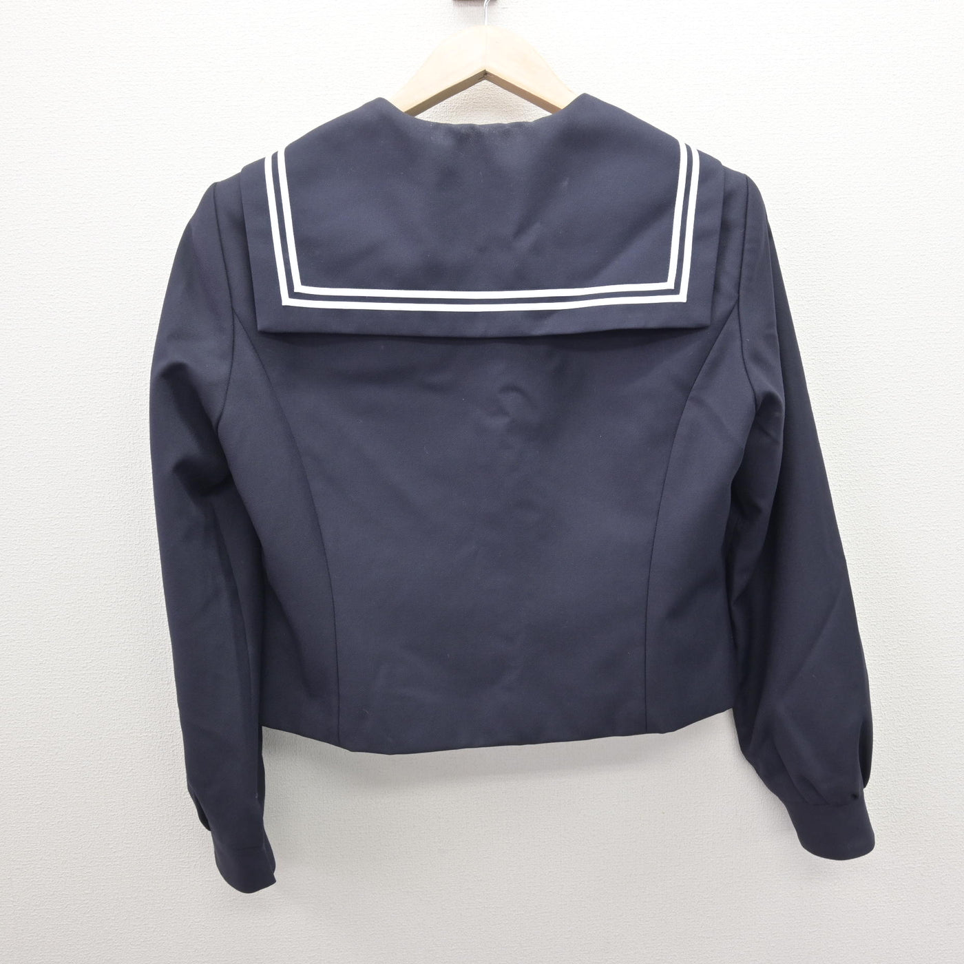 【中古】北海道 旭川北高等学校 女子制服 3点 (セーラー服・スカート) sf120883