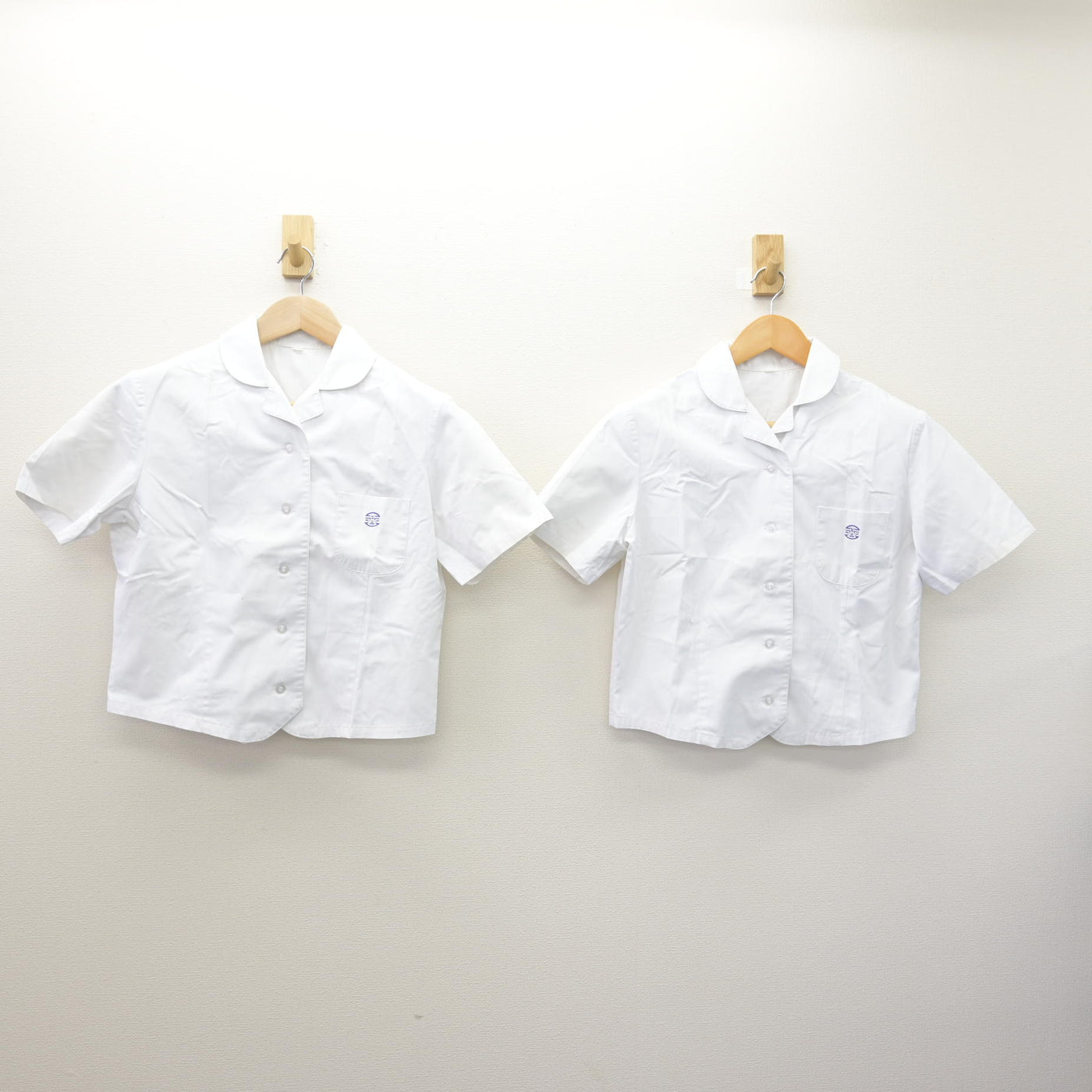 【中古】福岡県 春日高等学校/旧制服 女子制服 2点 (シャツ) sf120908