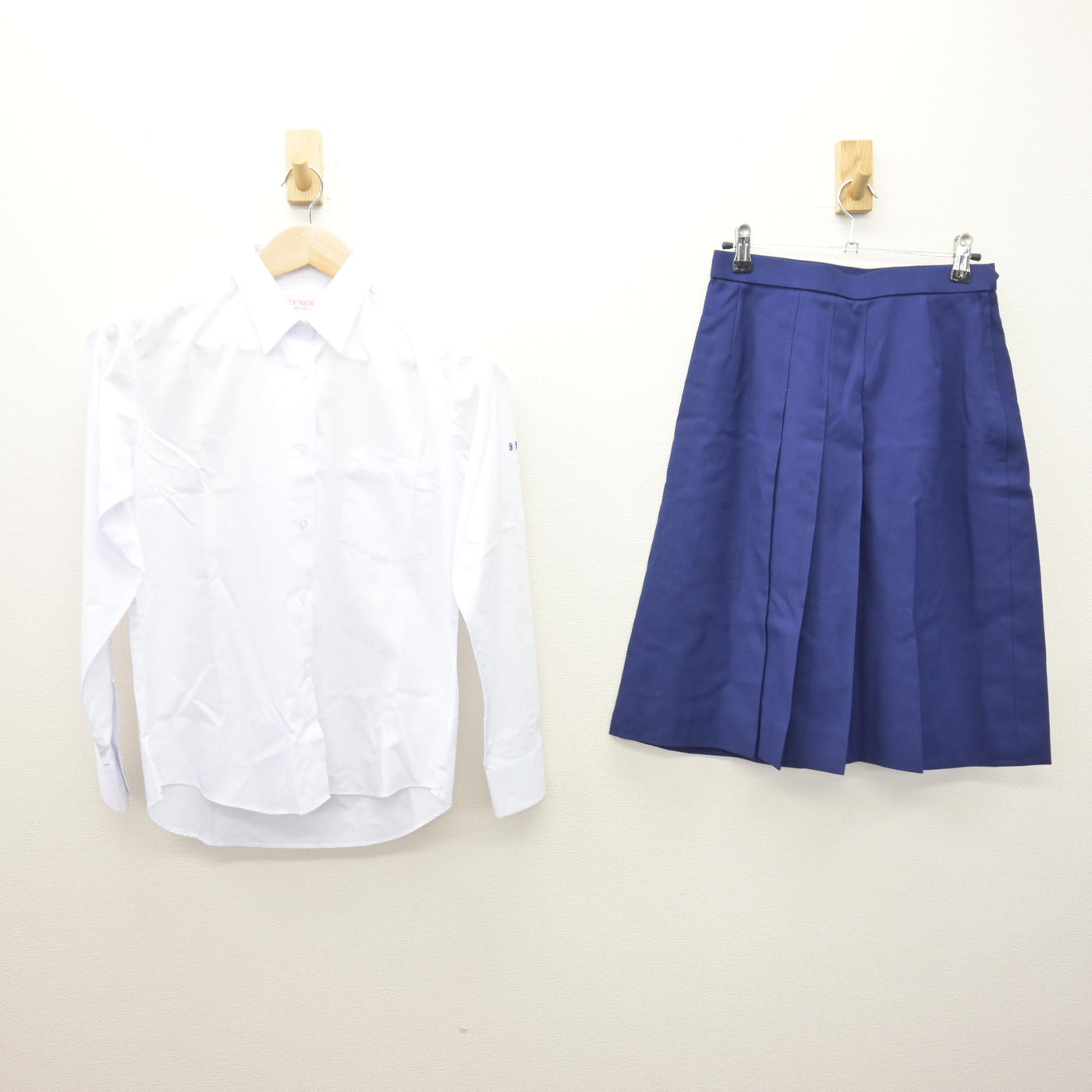【中古】埼玉県 狭山経済高等学校 女子制服 6点 (ブレザー・ベスト・シャツ・スカート) sf120913