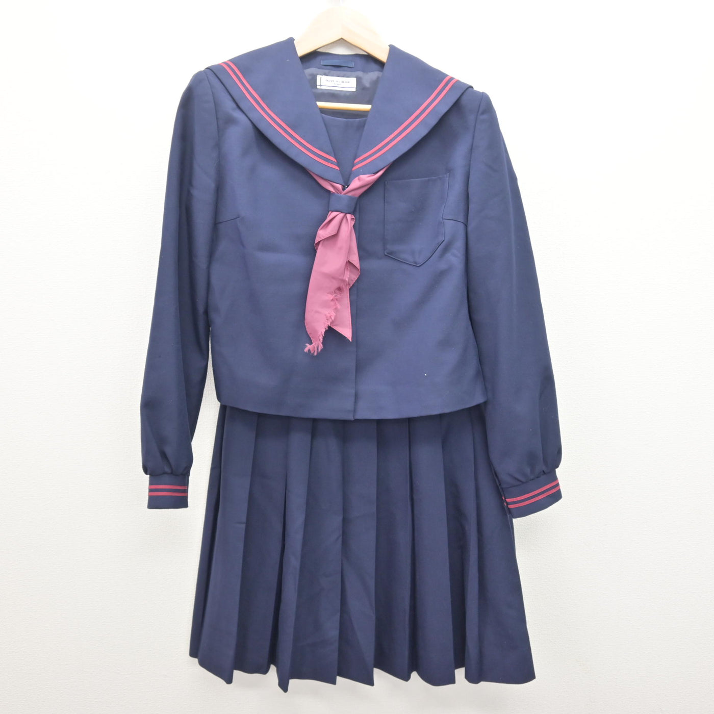 【中古】福島県 郡山第一中学校 女子制服 3点 (セーラー服・スカート) sf120929