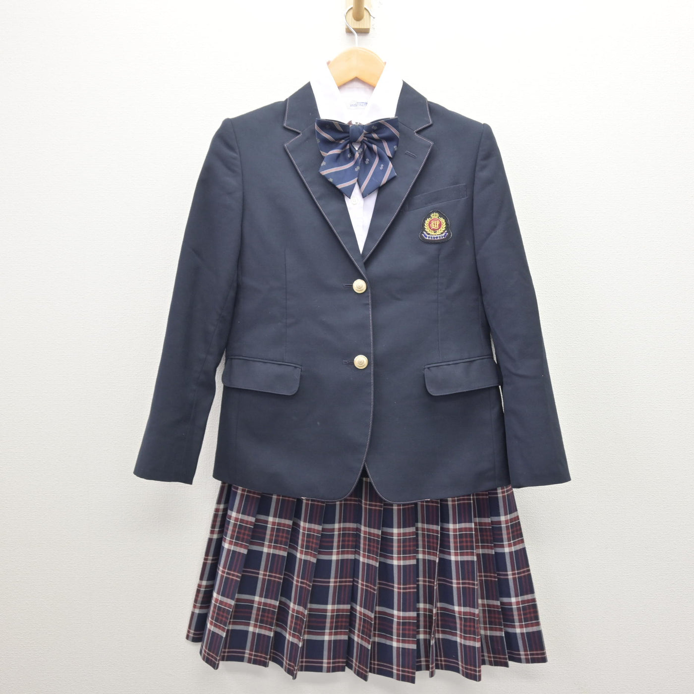 【中古】福岡県 福岡大学附属若葉高等学校 女子制服 4点 (ブレザー・シャツ・スカート) sf120979