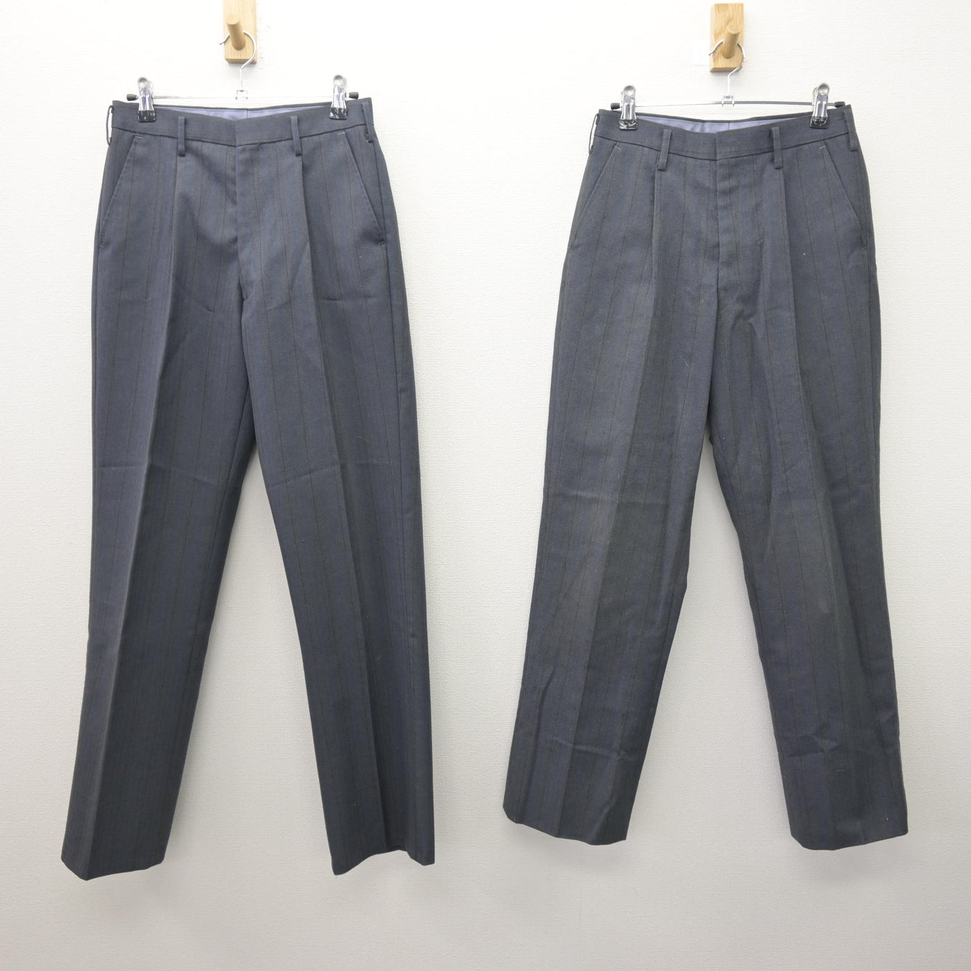 【中古】茨城県 並木中等教育学校 男子制服 3点 (ブレザー・ズボン・ズボン) sf120985