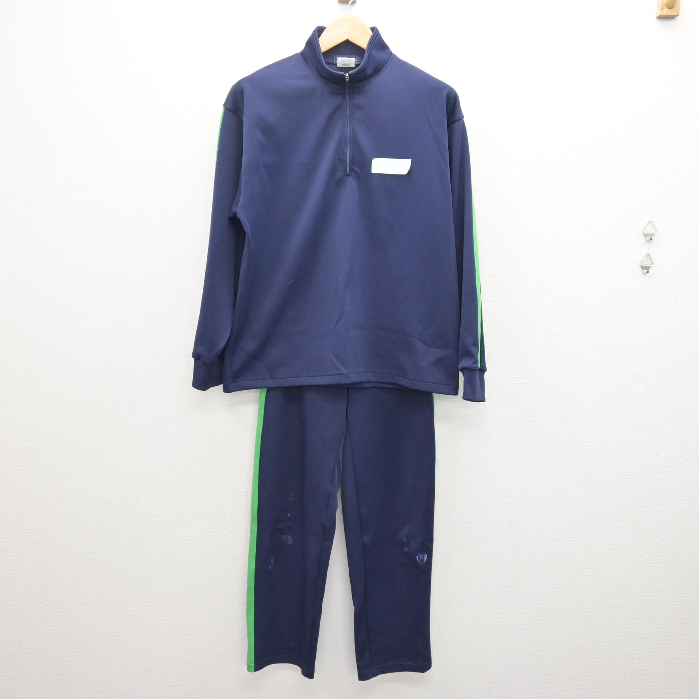 【中古】茨城県 土浦日本大学高等学校 女子制服 2点 (ジャージ 上・ジャージ 下) sf120991