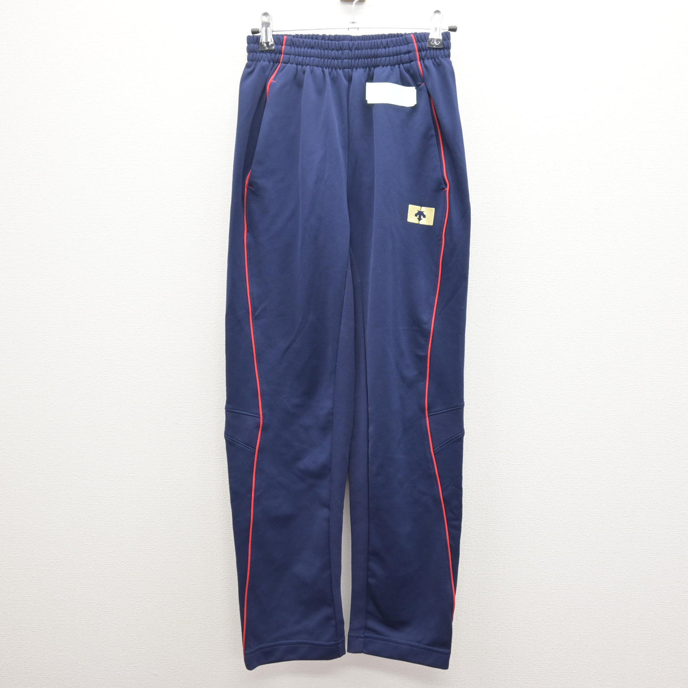 【中古】兵庫県 有馬高等学校 女子制服 2点 (ジャージ 上・ジャージ 下) sf120995