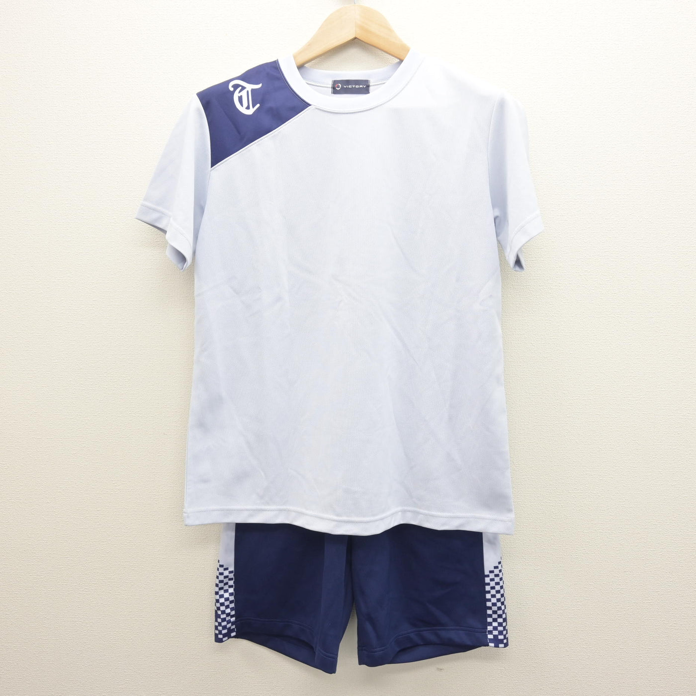 【中古】三重県 高田高等学校 女子制服 2点 (体操服 上・体操服 下) sf121006