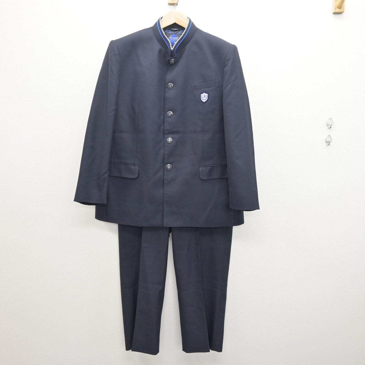 【中古】福島県 塩川中学校 男子制服 2点 (学ラン・ズボン) sf121008