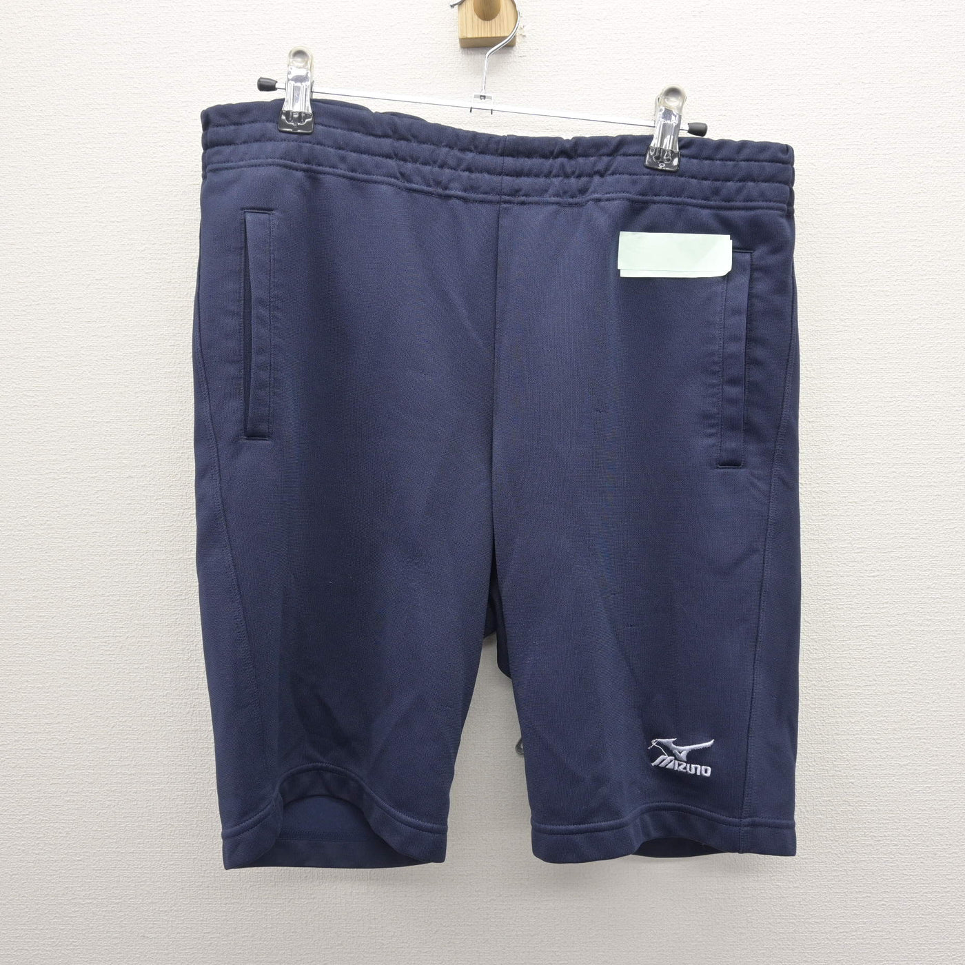 【中古】鹿児島県 鹿屋女子高等学校 女子制服 3点 (体操服 上・体操服 下) sf121026