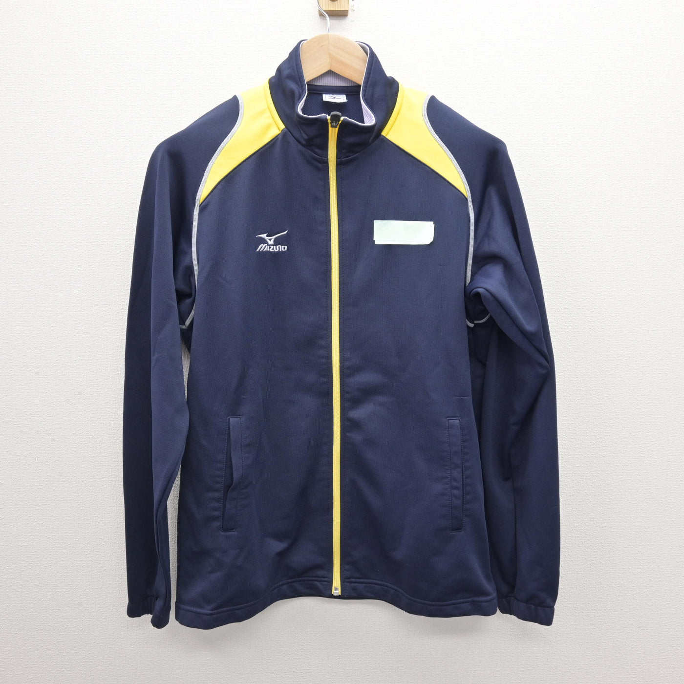 【中古】鹿児島県 鹿屋女子高等学校 女子制服 2点 (ジャージ 上・ジャージ 下) sf121033