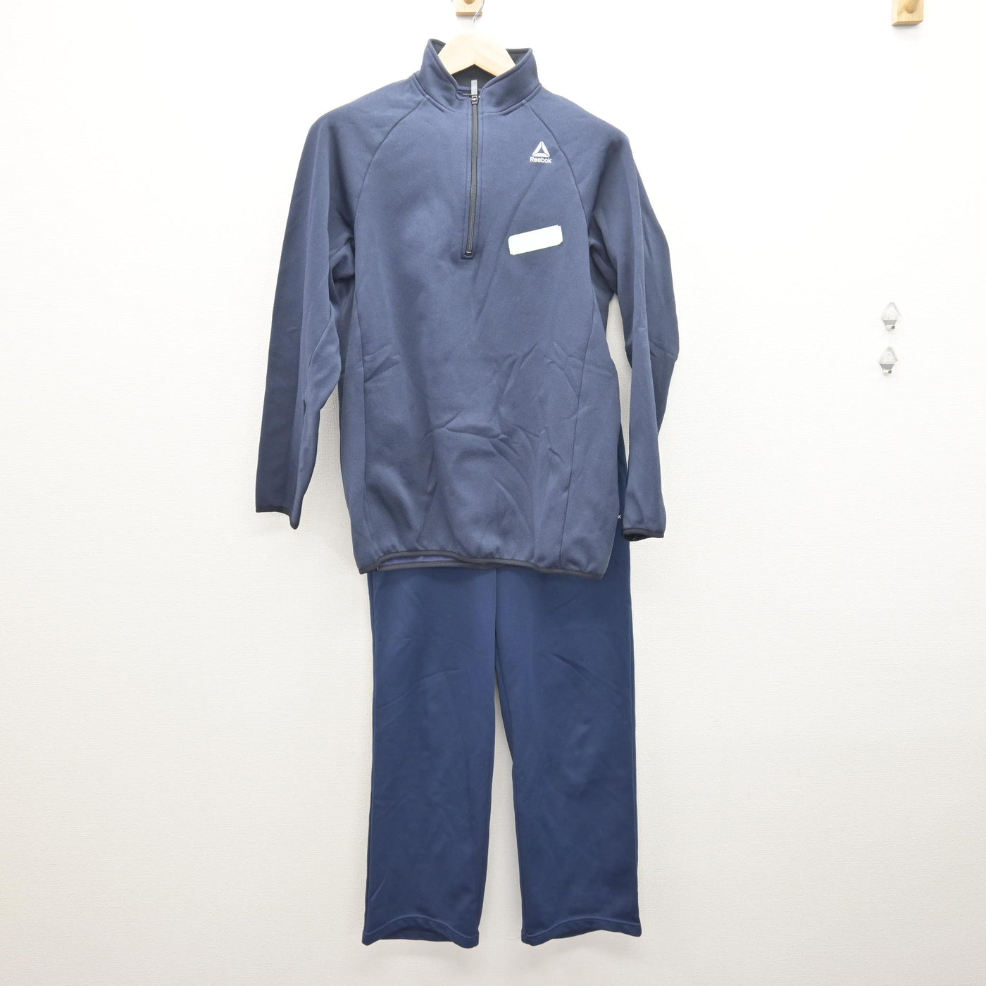 【中古】兵庫県 姫路女学院高等学校 女子制服 2点 (ジャージ 上・ジャージ 下) sf121058