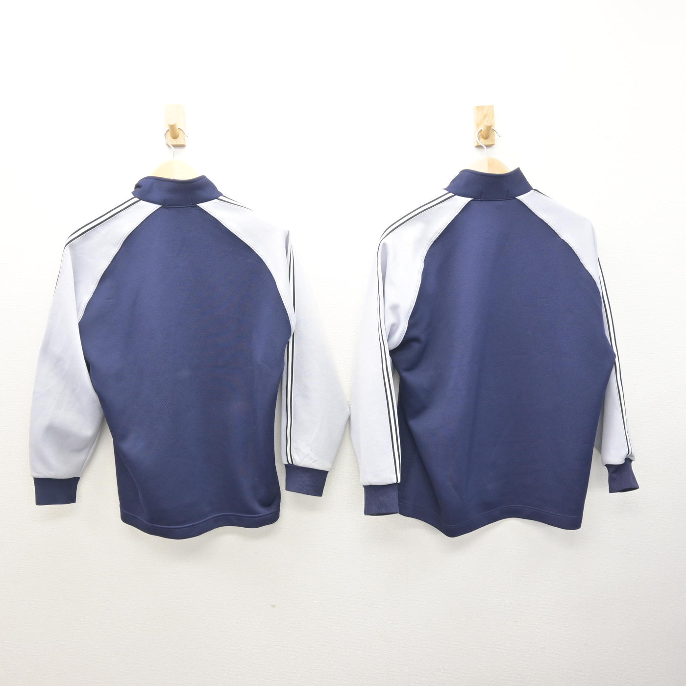 【中古】東京都 稲城第一中学校 女子制服 2点 (ジャージ 上・ジャージ 上) sf121077