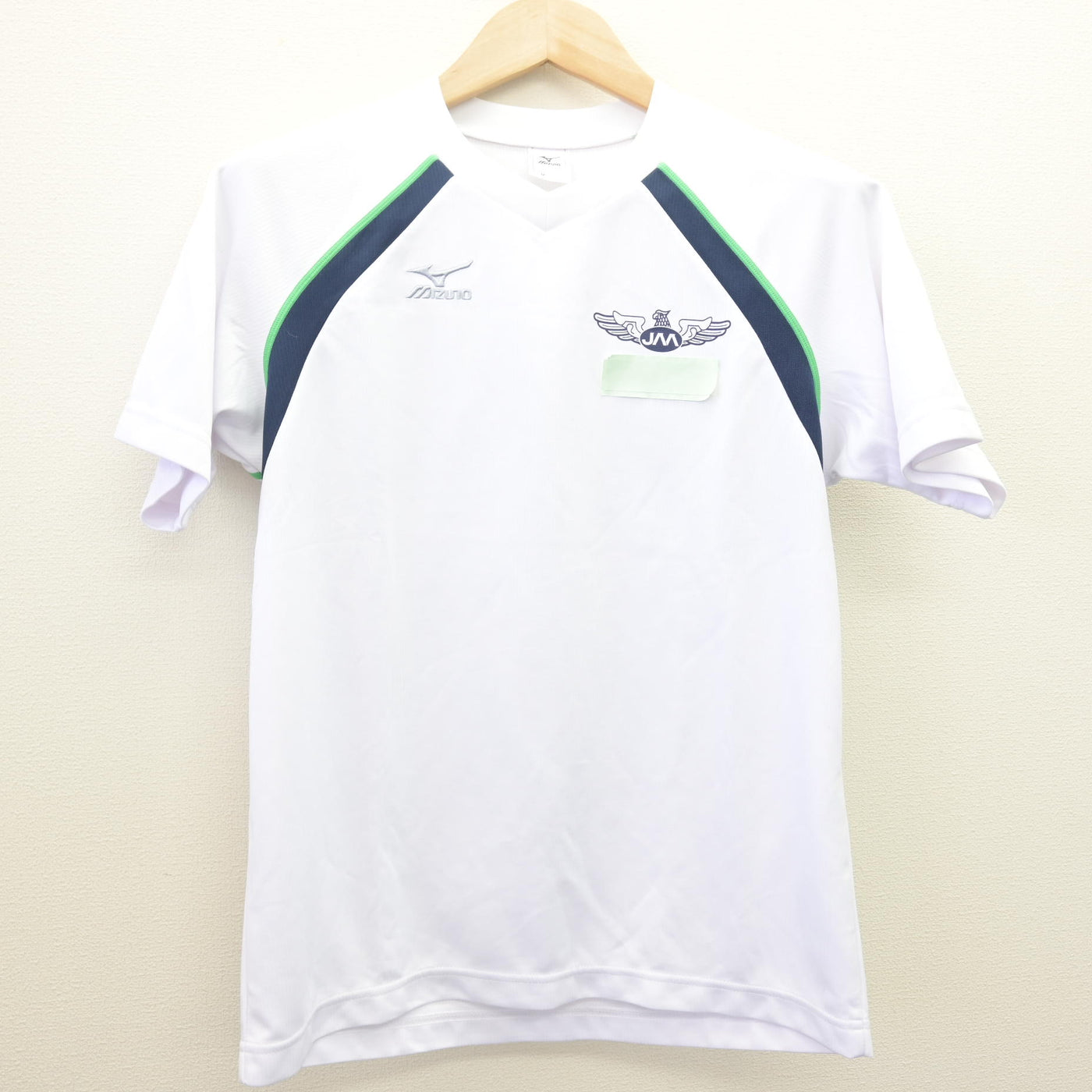 【中古】山梨県 日本航空高等学校 女子制服 3点 (体操服 上・体操服 下) sf121103