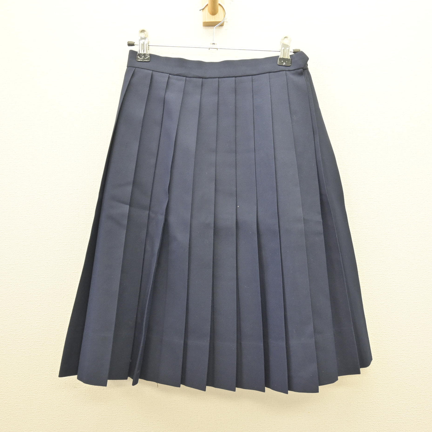 【中古】和歌山県 松洋中学校 女子制服 3点 (セーラー服・スカート) sf121112