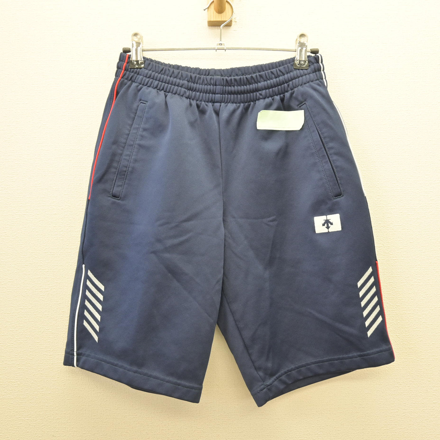 【中古】和歌山県 日高中学校 女子制服 2点 (体操服 上・体操服 下) sf121119