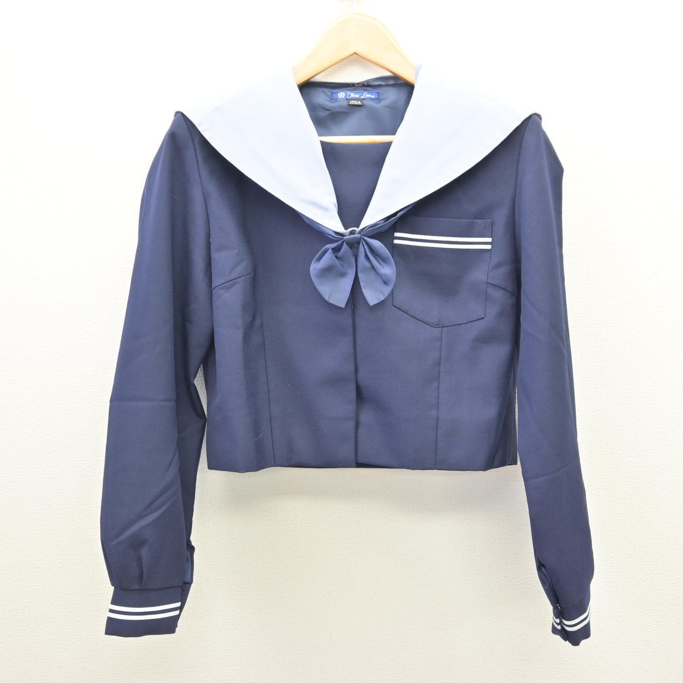 【中古】和歌山県 日高中学校 女子制服 3点 (セーラー服・スカート) sf121122