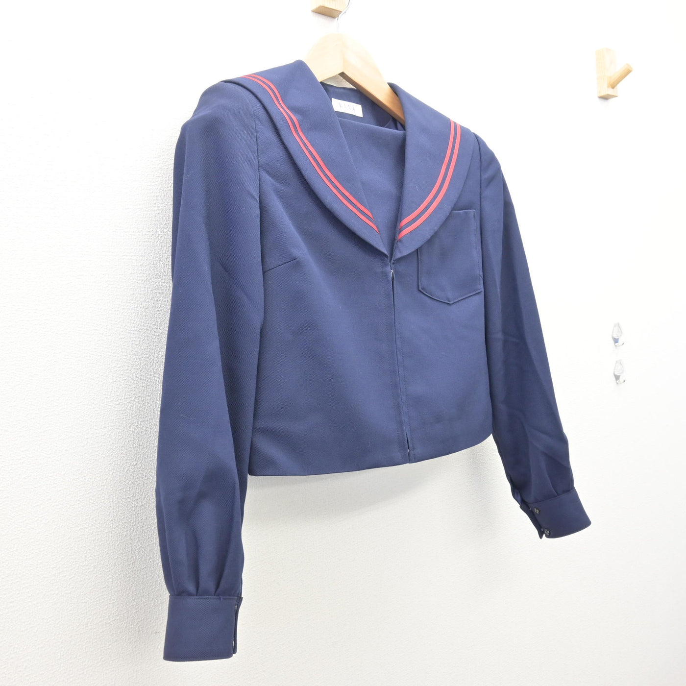 【中古】岐阜県 緑陽中学校 女子制服 1点 (セーラー服) sf121138