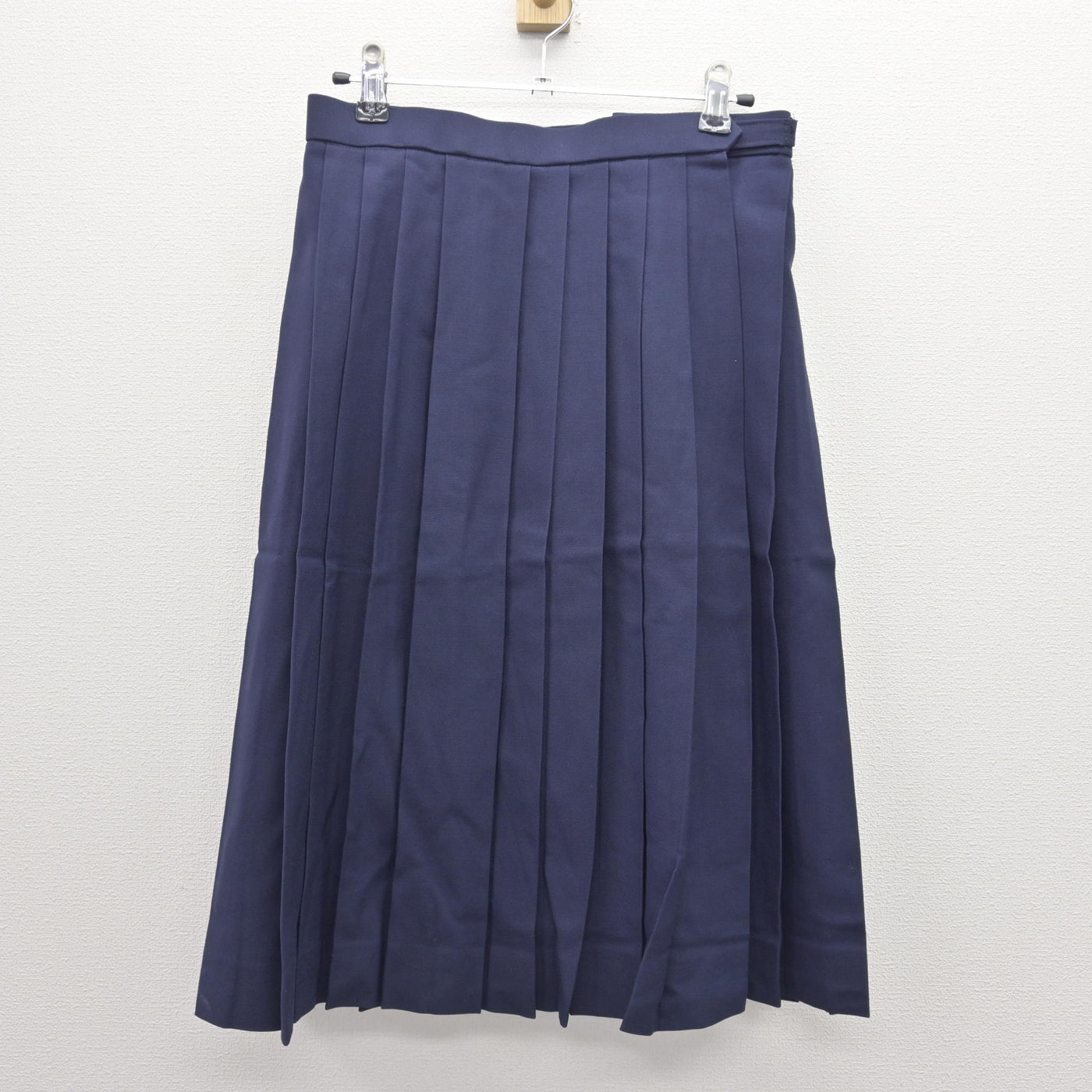 【中古】静岡県 神久呂中学校 女子制服 3点 (セーラー服・スカート) sf121144