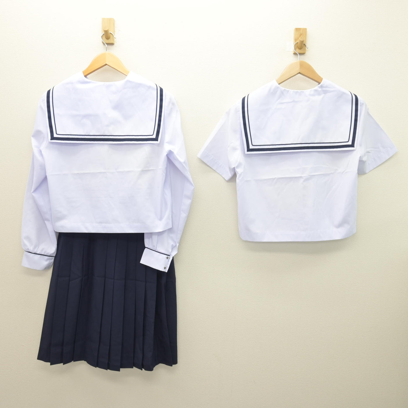 【中古】静岡県 神久呂中学校 女子制服 4点 (セーラー服・セーラー服・スカート) sf121145
