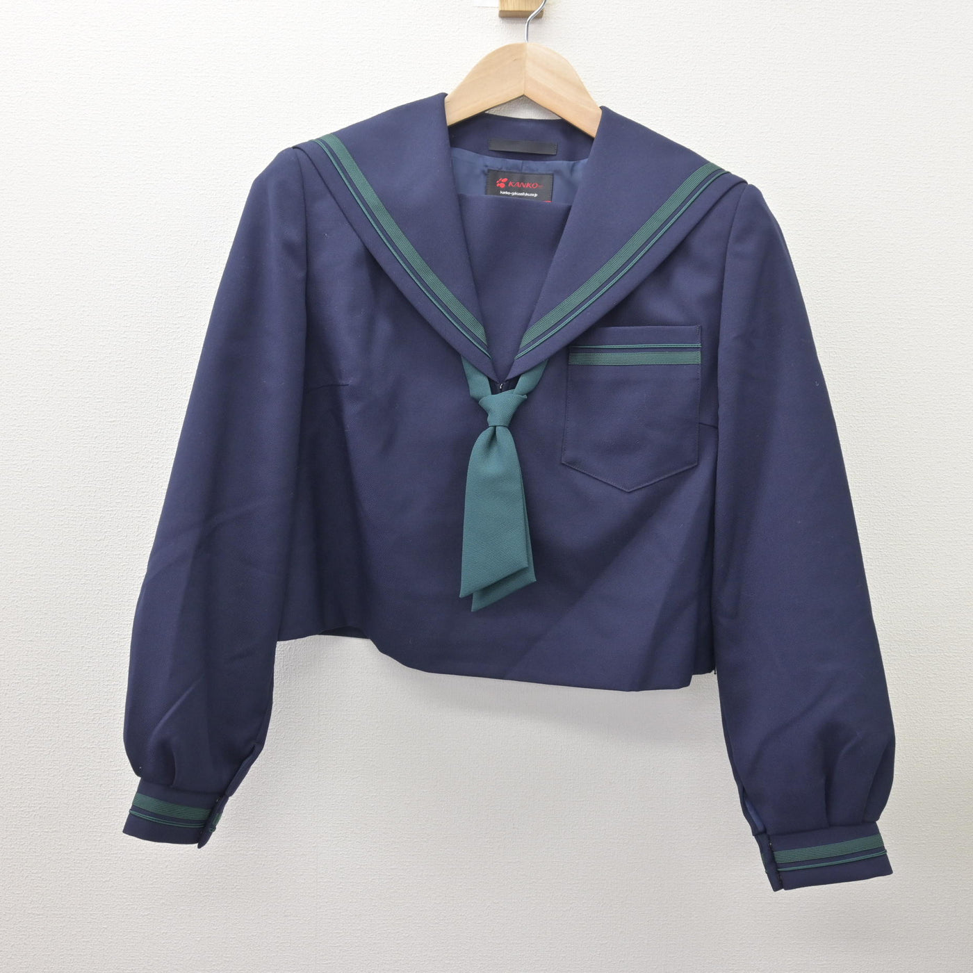 【中古】奈良県 桜井西中学校 女子制服 3点 (セーラー服・スカート) sf121151