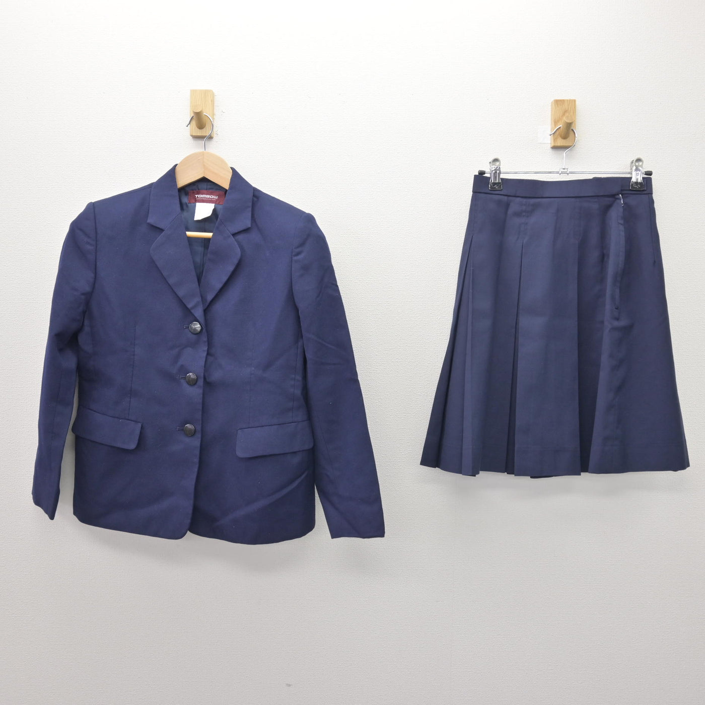 【中古】神奈川県 金沢高等学校 女子制服 2点 (ブレザー・スカート) sf121156
