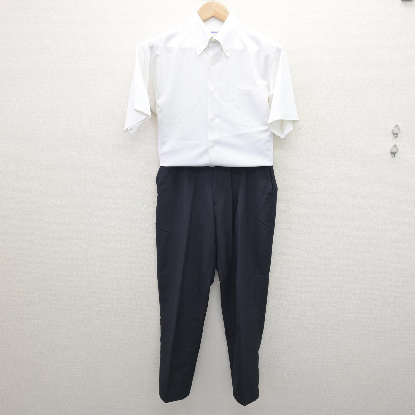 【中古】埼玉県 花咲徳栄高等学校 男子制服 2点 (シャツ・ズボン) sf121169