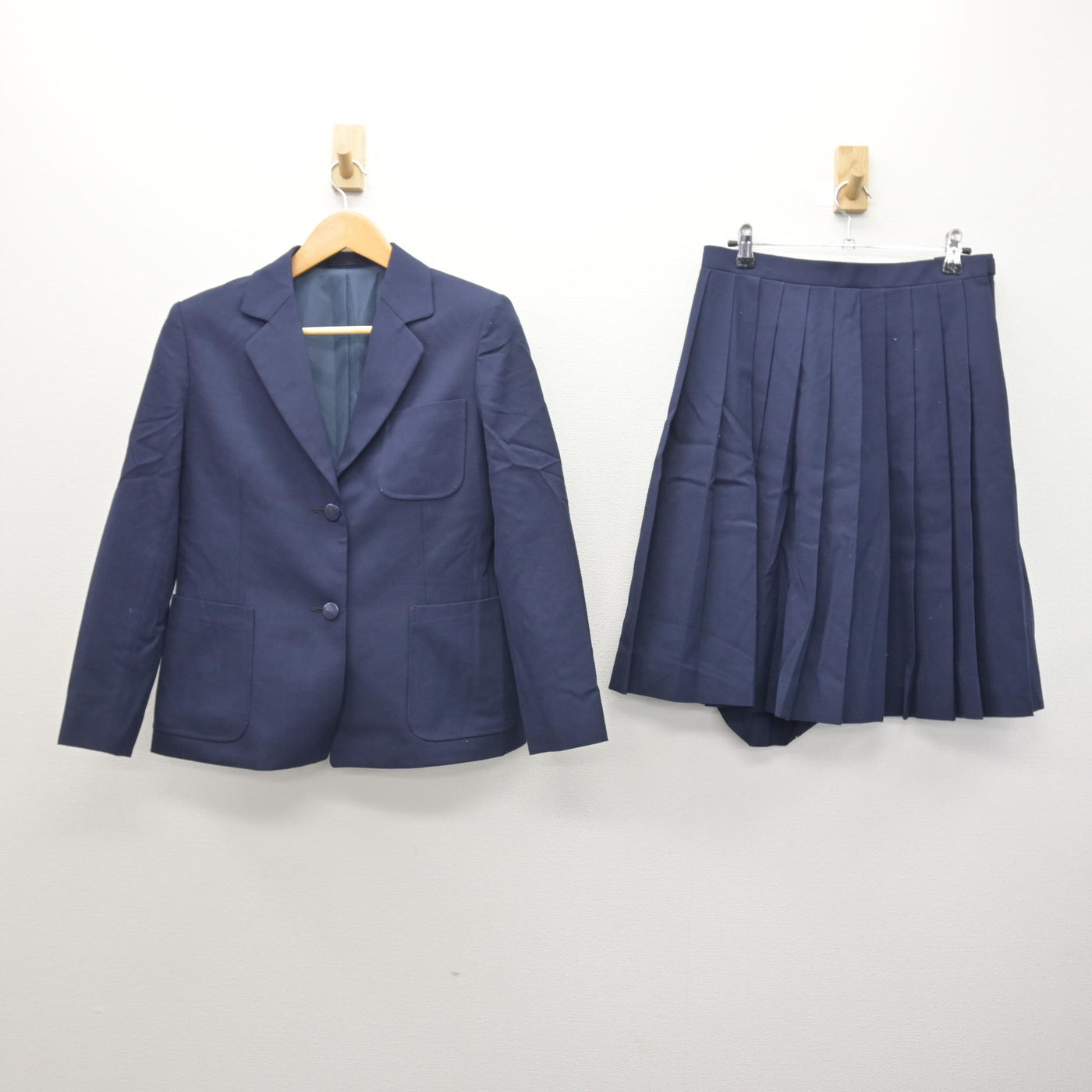 【中古】神奈川県 上溝南中学校 女子制服 2点 (ブレザー・スカート) sf121174