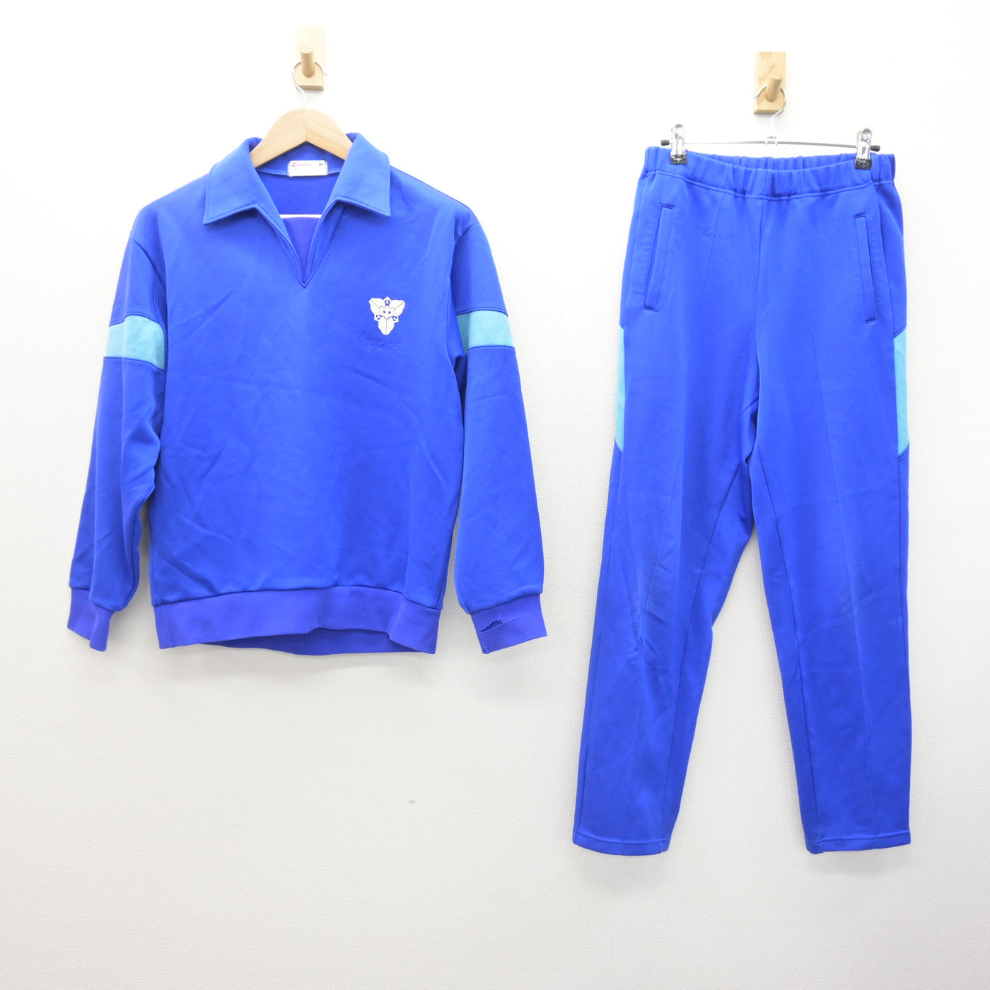 【中古】山形県 山形市立第六中学校 女子制服 2点 (ジャージ 上・ジャージ 下) sf121181