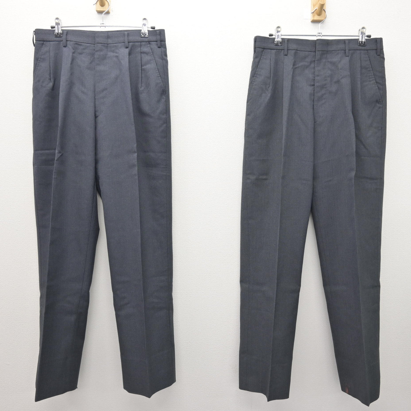 【中古】東京都 鷺宮高等学校 男子制服 4点 (ブレザー・ズボン・ズボン) sf121214