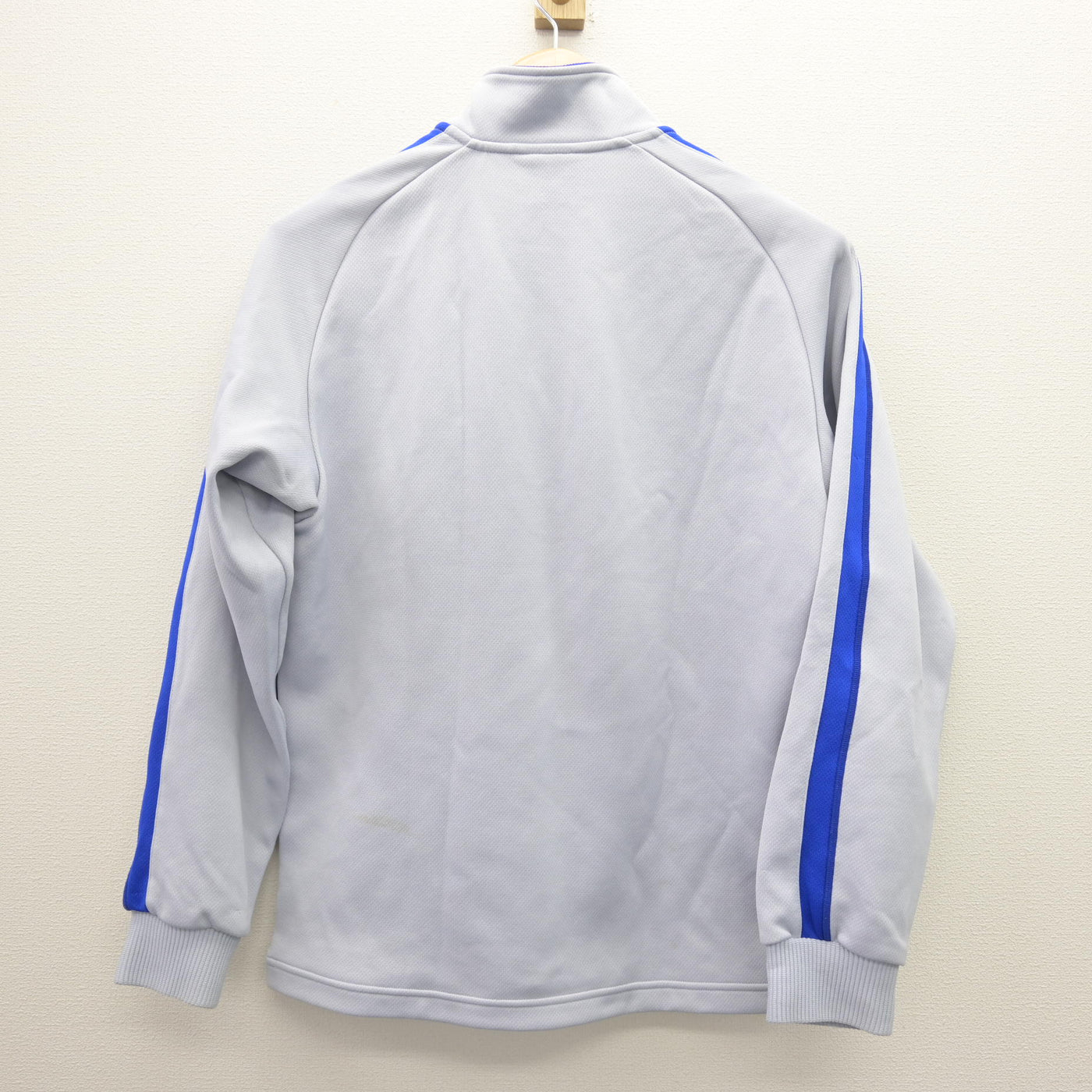 【中古】神奈川県 横浜創英高等学校 女子制服 1点 (ジャージ 上) sf121217