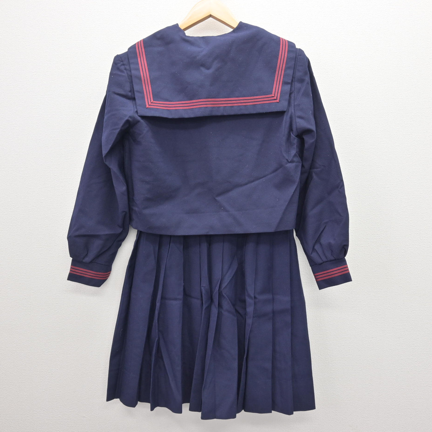 【中古】大阪府 吉川中学校 女子制服 3点 (セーラー服・スカート) sf121225