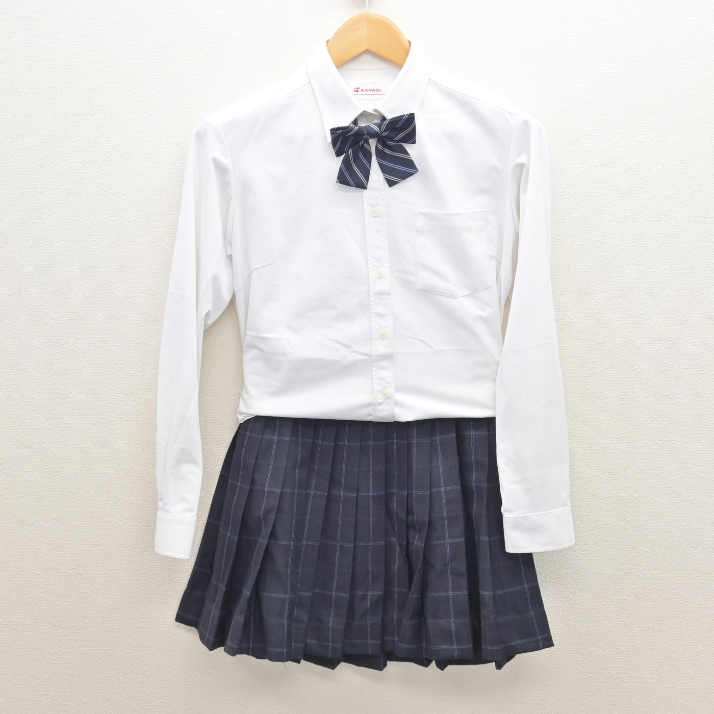 【中古】愛知県 西陵高等学校 女子制服 4点 (ブレザー・シャツ・スカート) sf121231