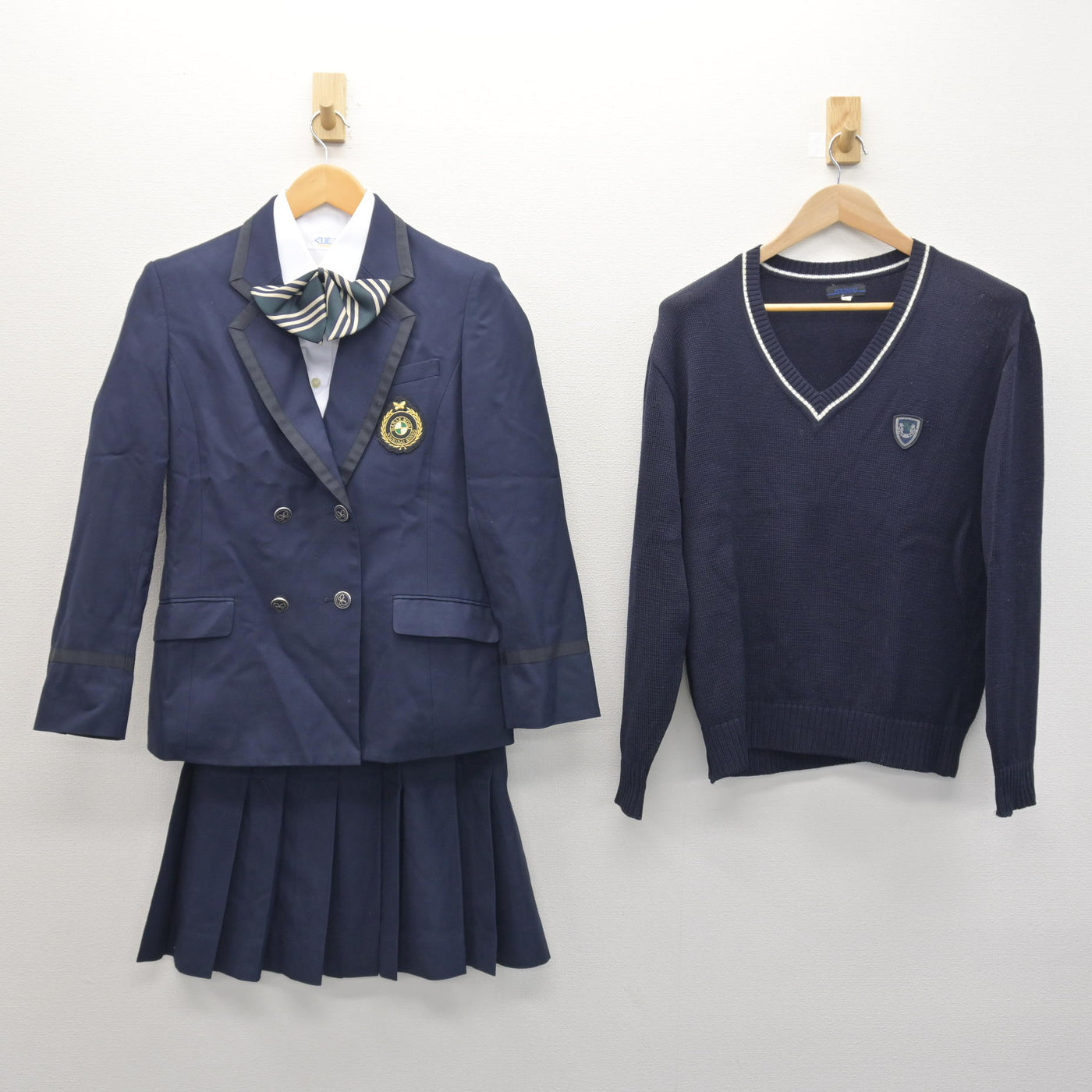 【中古】東京都 日本大学第三高等学校 女子制服 5点 (ブレザー・シャツ・ニット・スカート) sf121256