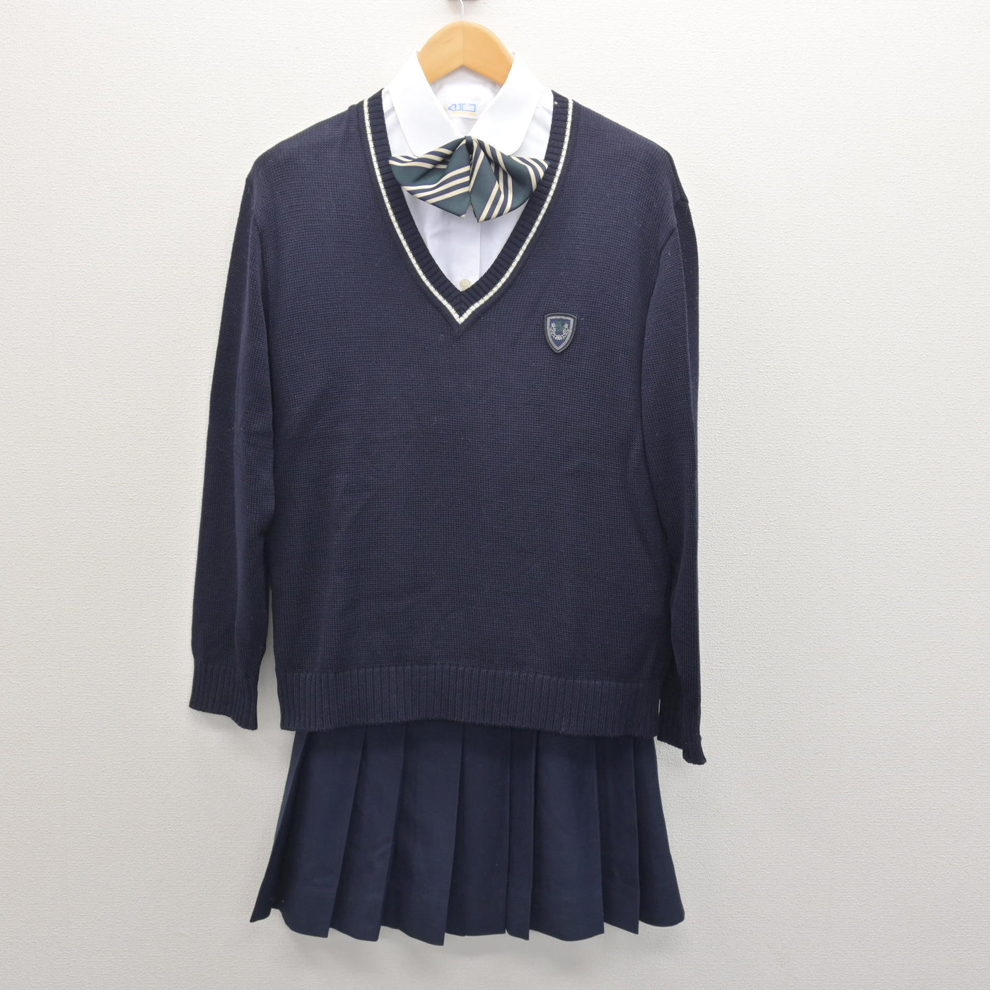 【中古】東京都 日本大学第三高等学校 女子制服 5点 (ブレザー・シャツ・ニット・スカート) sf121256