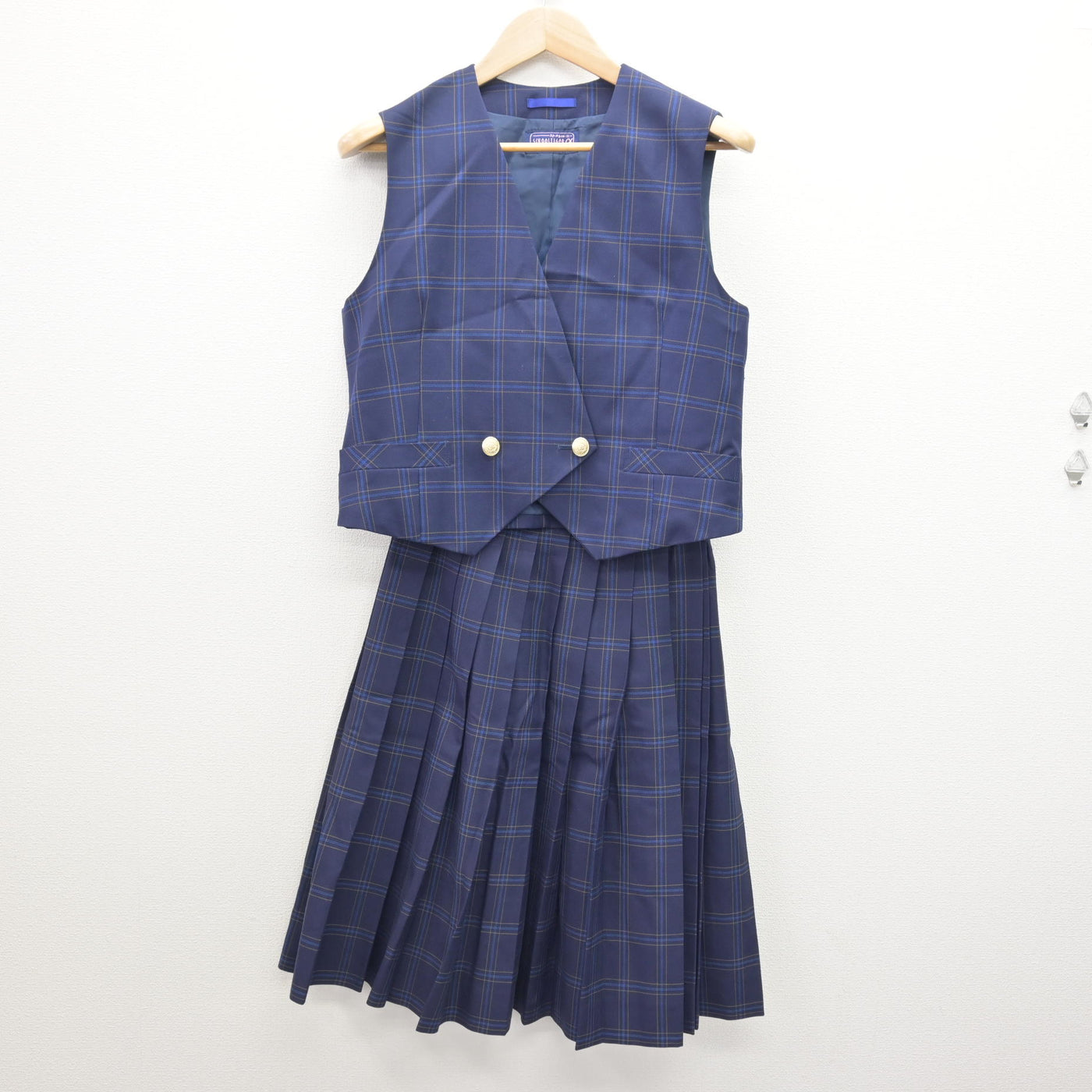 【中古】兵庫県 三木高等学校 女子制服 4点 (ブレザー・ベスト・スカート) sf121269
