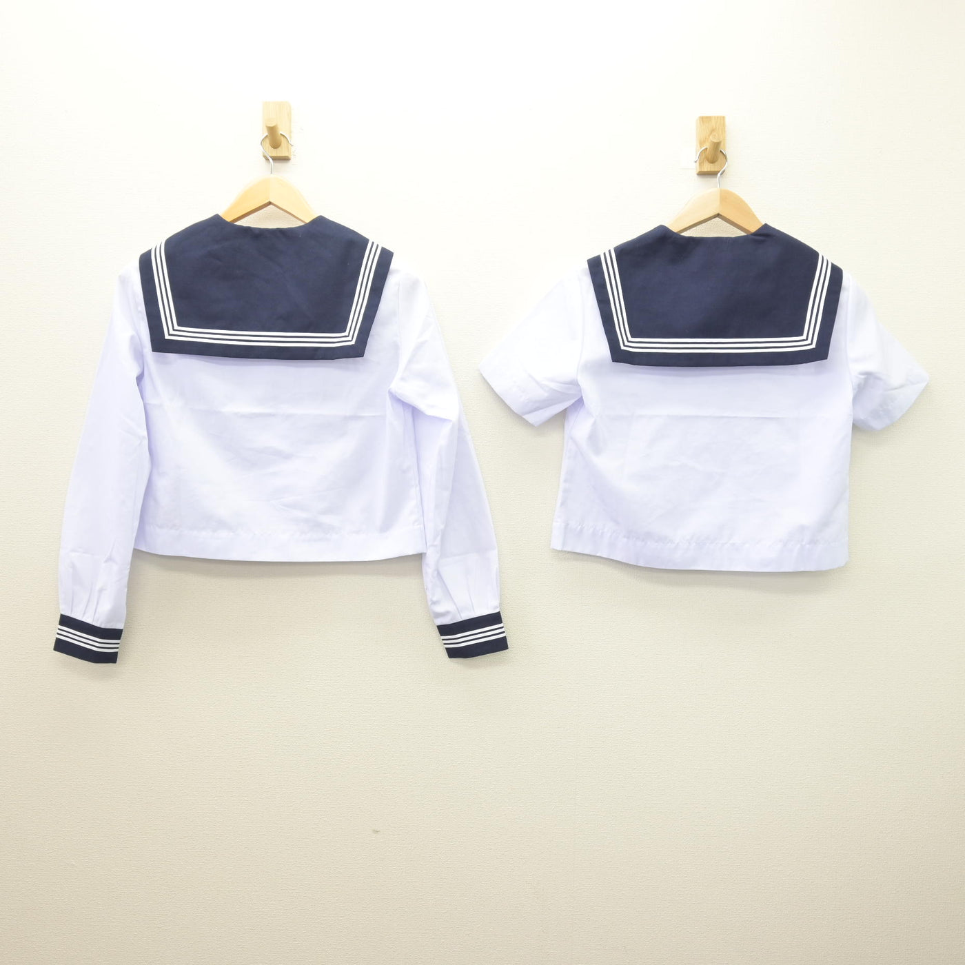 【中古】静岡県 神明中学校 女子制服 3点 (セーラー服・スカート) sf121275