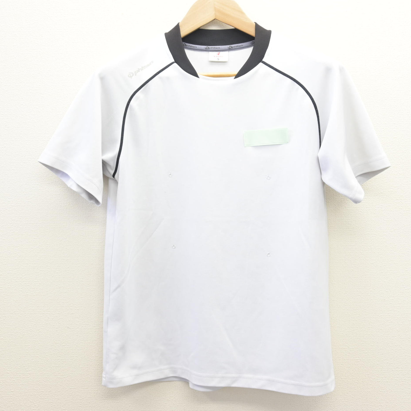 【中古】福岡県 永犬丸中学校 女子制服 2点 (体操服 上) sf121321