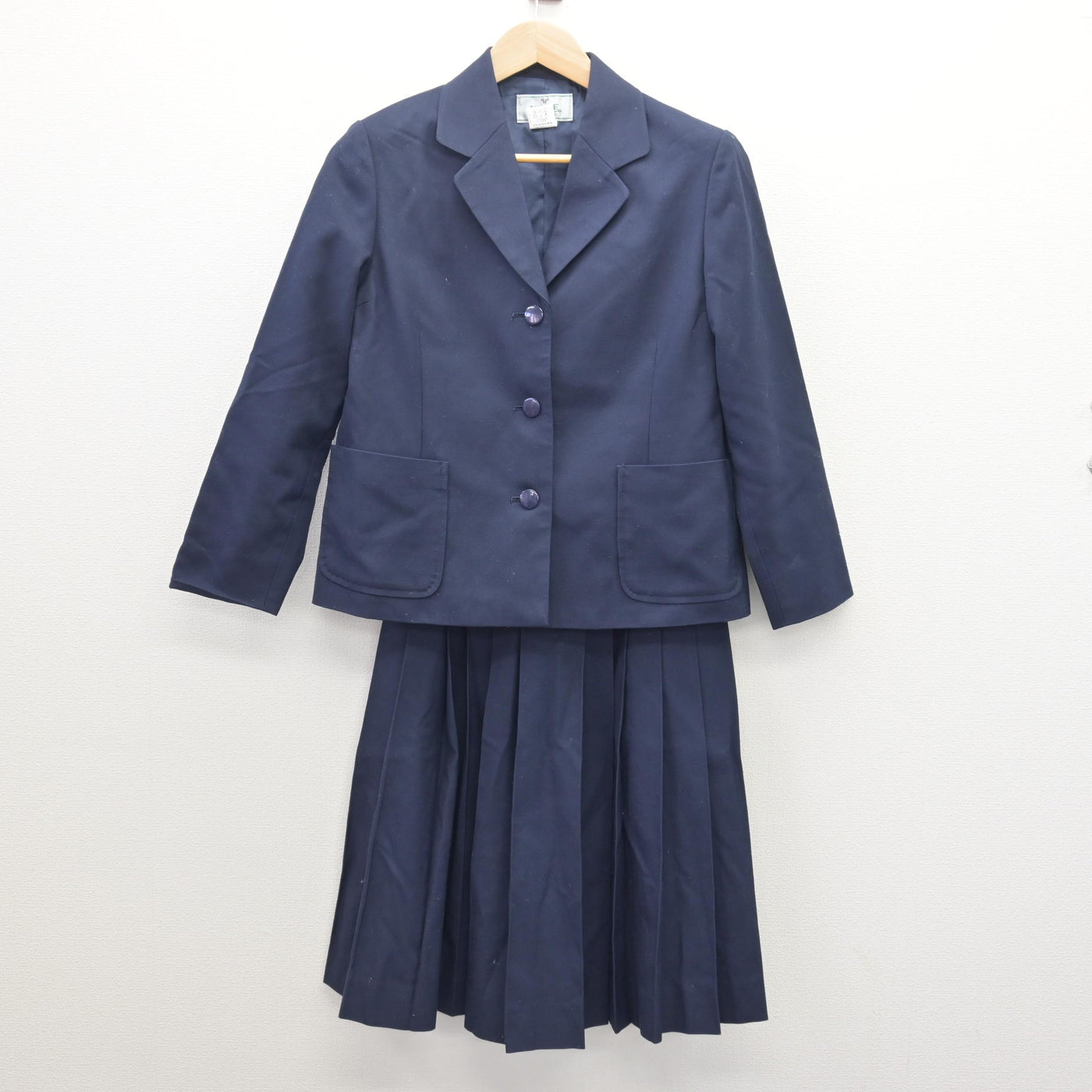【中古】大阪府 河南高等学校 女子制服 2点 (ブレザー・スカート) sf121326