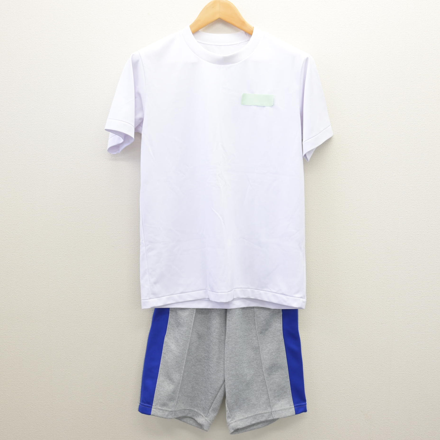 【中古】大阪府 河南高等学校 女子制服 3点 (ジャージ 上・体操服 上・体操服 下) sf121328