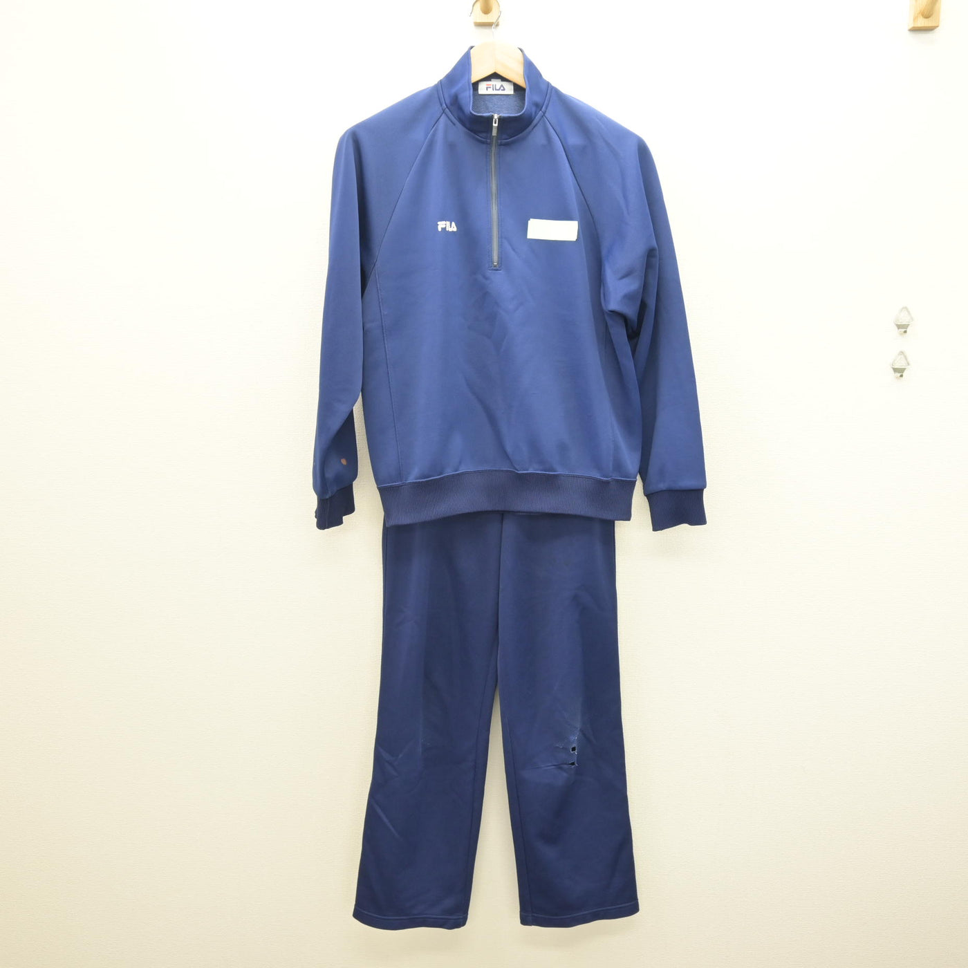 【中古】大阪府 宮山台中学校 女子制服 3点 (ジャージ 上・体操服 上・ジャージ 下) sf121388