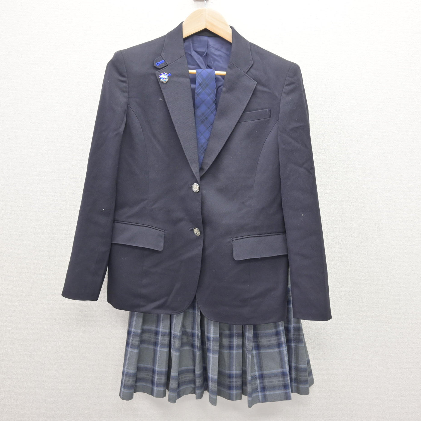 【中古】奈良県 国際高等学校 女子制服 5点 (ブレザー・スカート) sf121395