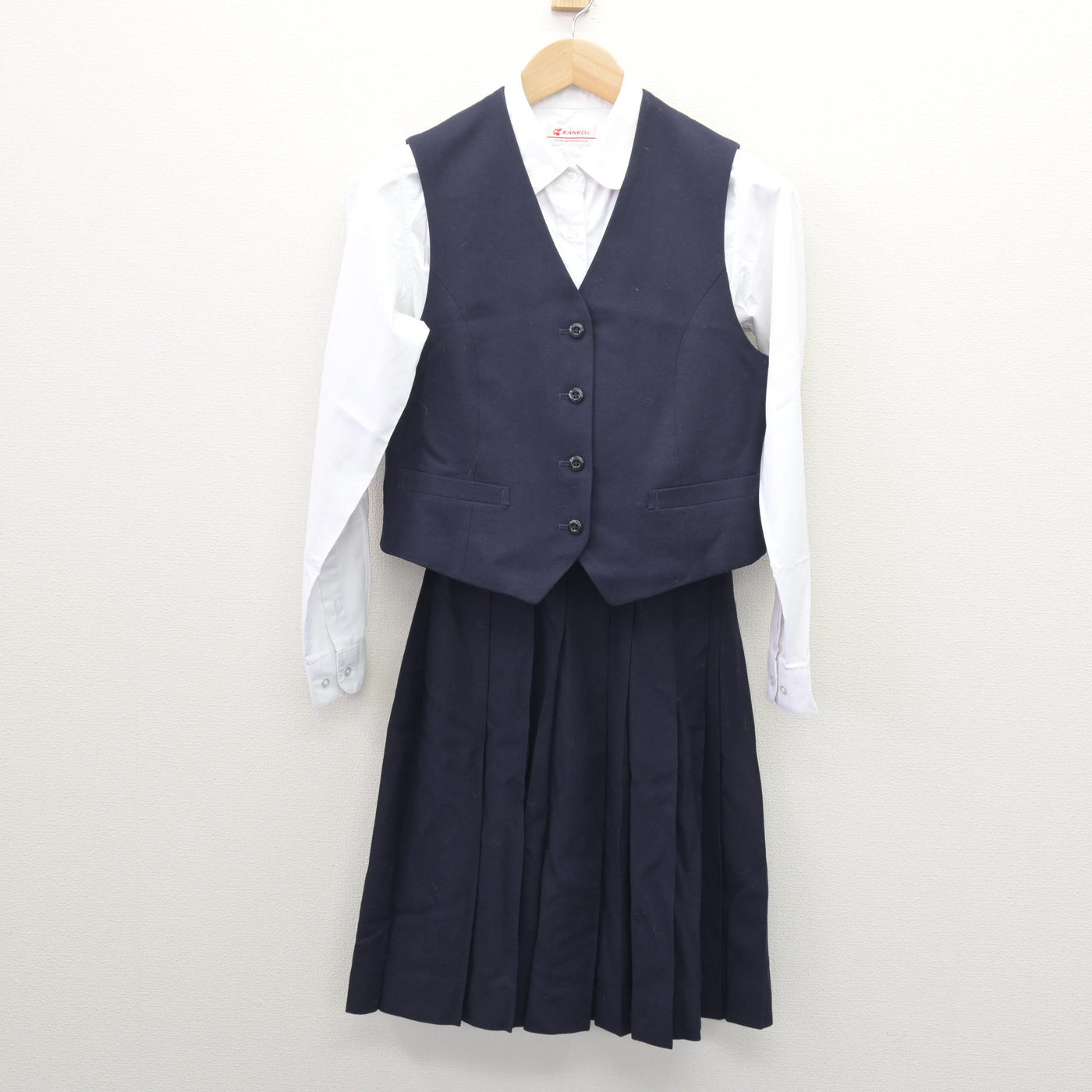 【中古】東京都 東京家政大学附属女子高等学校 女子制服 4点 (ブレザー・ベスト・シャツ・スカート) sf121416
