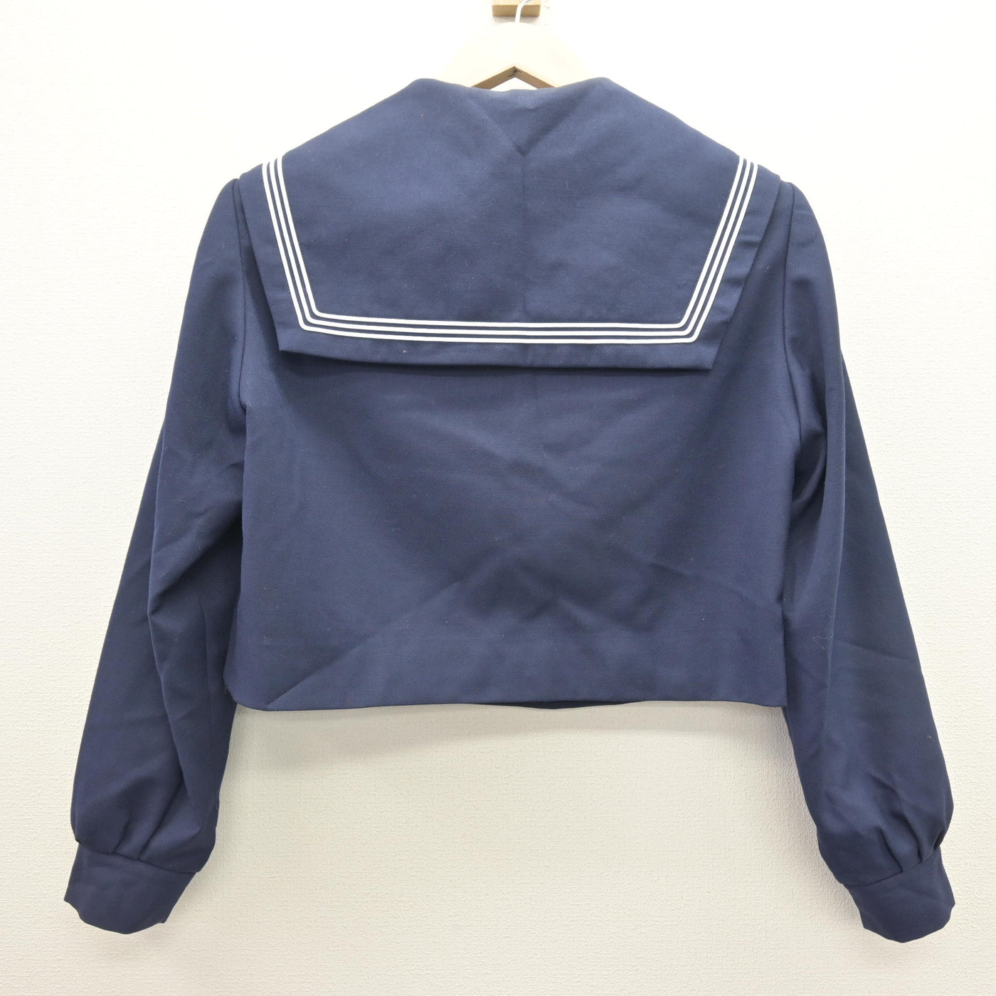 【中古】福岡県 多々良中央中学校 女子制服 3点 (セーラー服・ジャンパースカート) sf121448