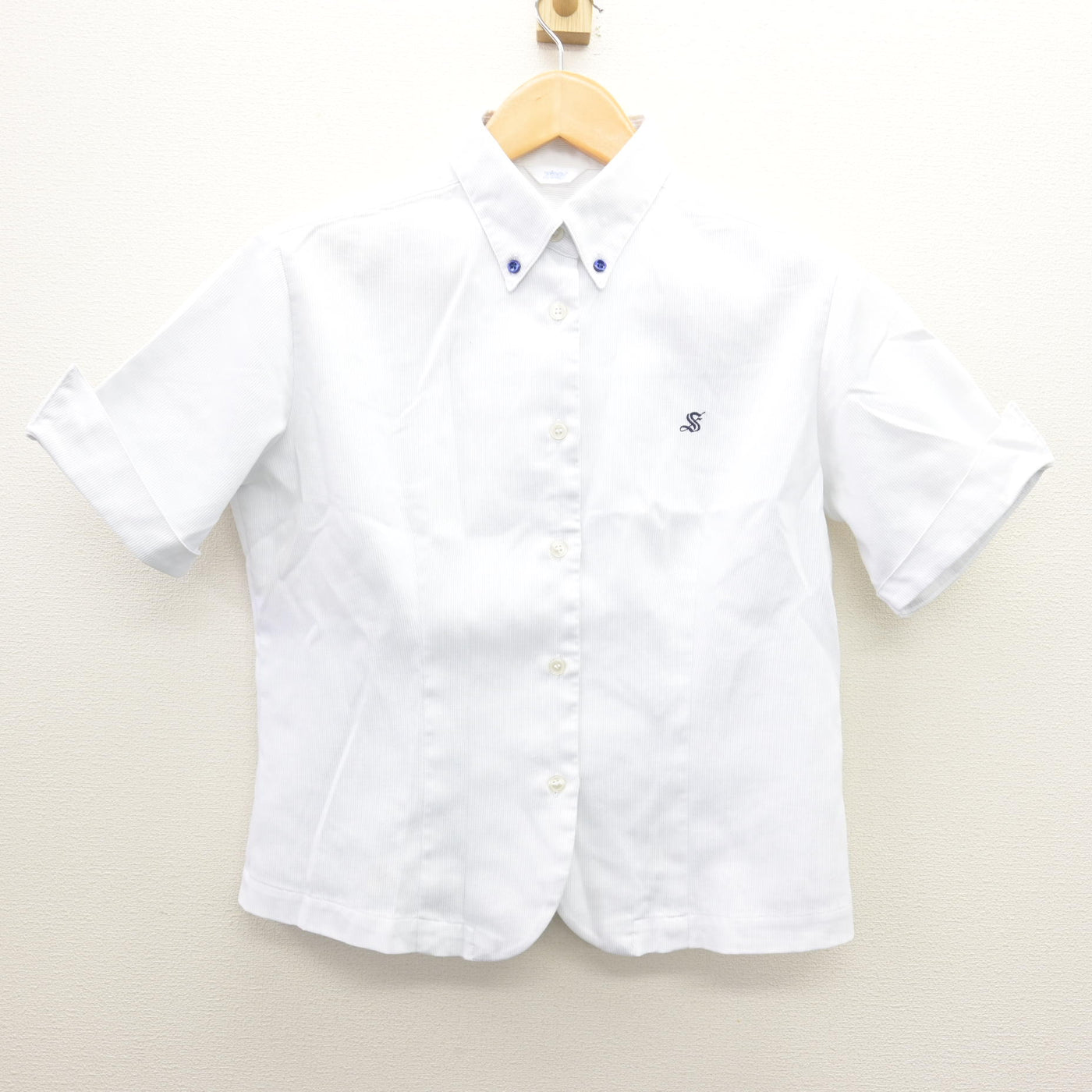 【中古】栃木県 作新学院高等学校 女子制服 2点 (ブラウス・スカート) sf121455