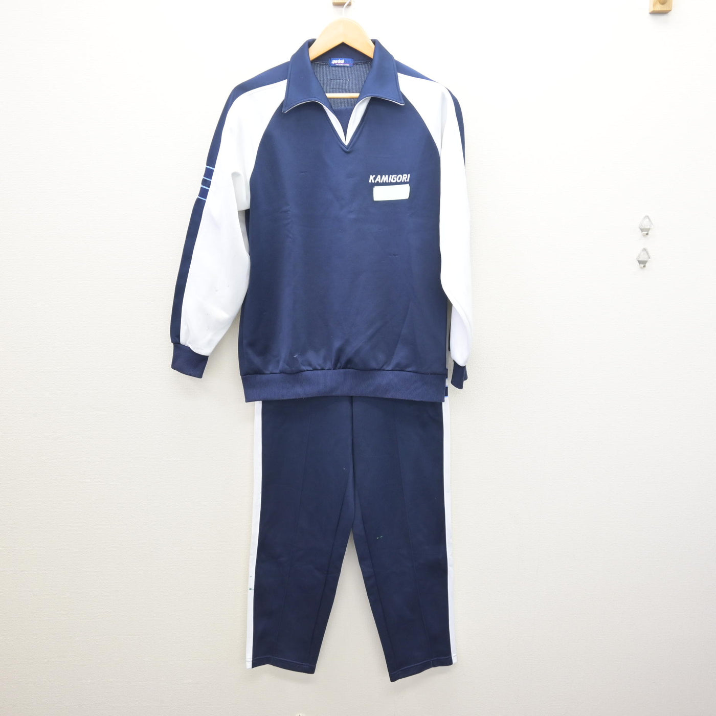 【中古】兵庫県 上郡中学校 女子制服 3点 (ジャージ 上・ジャージ 下・体操服 下) sf121505