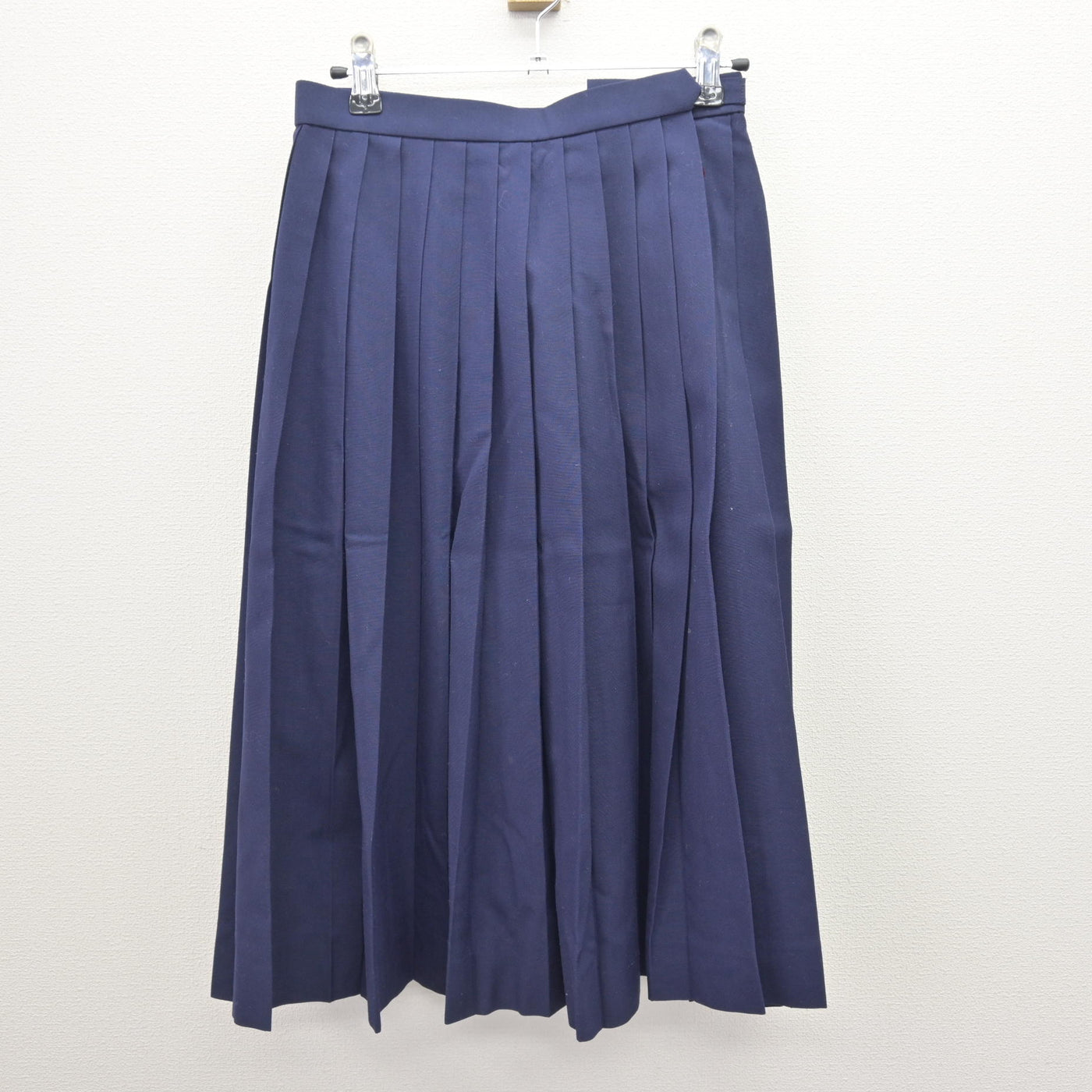 【中古】愛知県 岩成台中学校 女子制服 2点 (セーラー服・スカート) sf121515