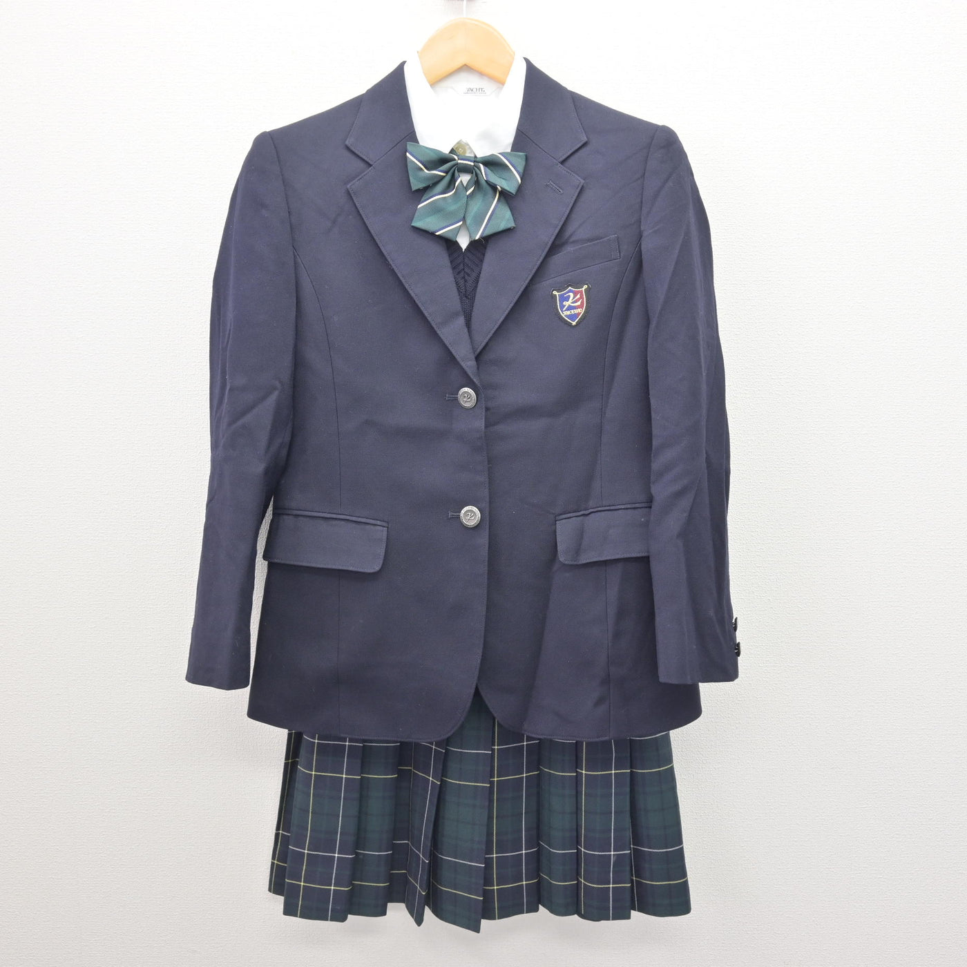【中古】神奈川県 向上高等学校 女子制服 6点 (ブレザー・ニット・シャツ・スカート) sf121523