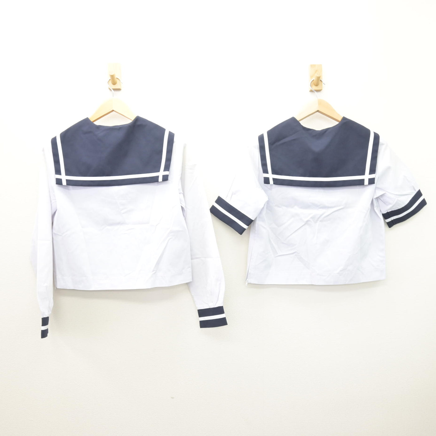 【中古】宮崎県 日向中学校 女子制服 2点 (セーラー服・セーラー服) sf121531